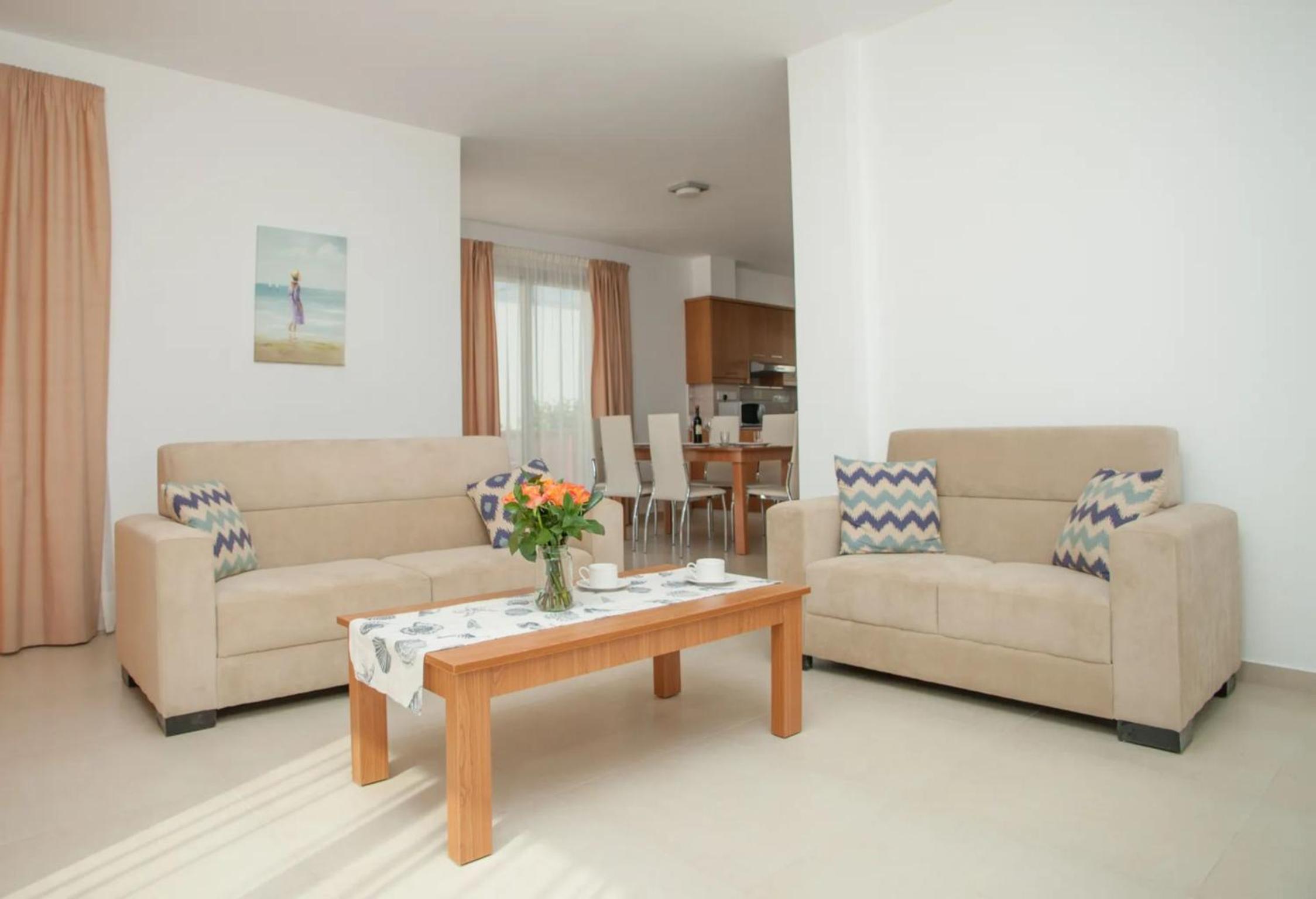 Three-Bedroom Villa photo 1