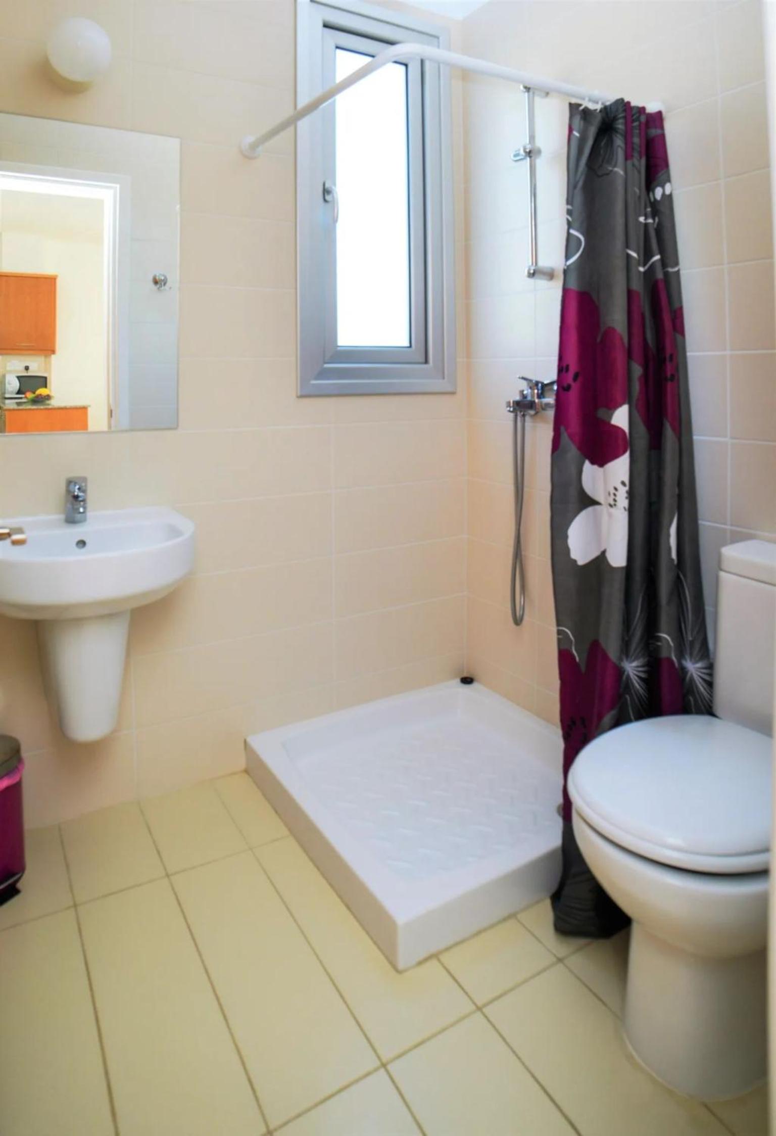 Three-Bedroom Villa photo 3