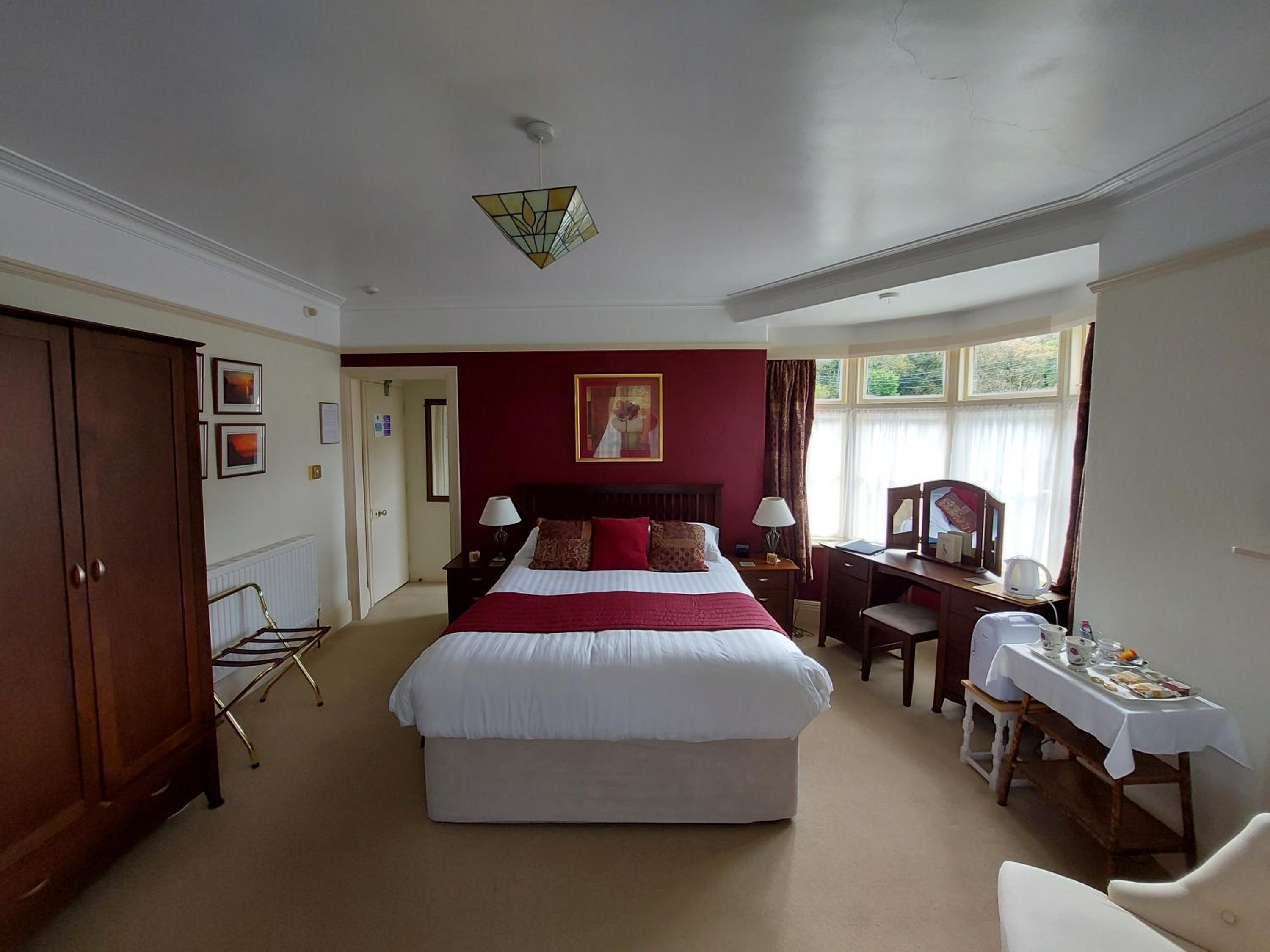 Double or Twin Room with Private Bathroom