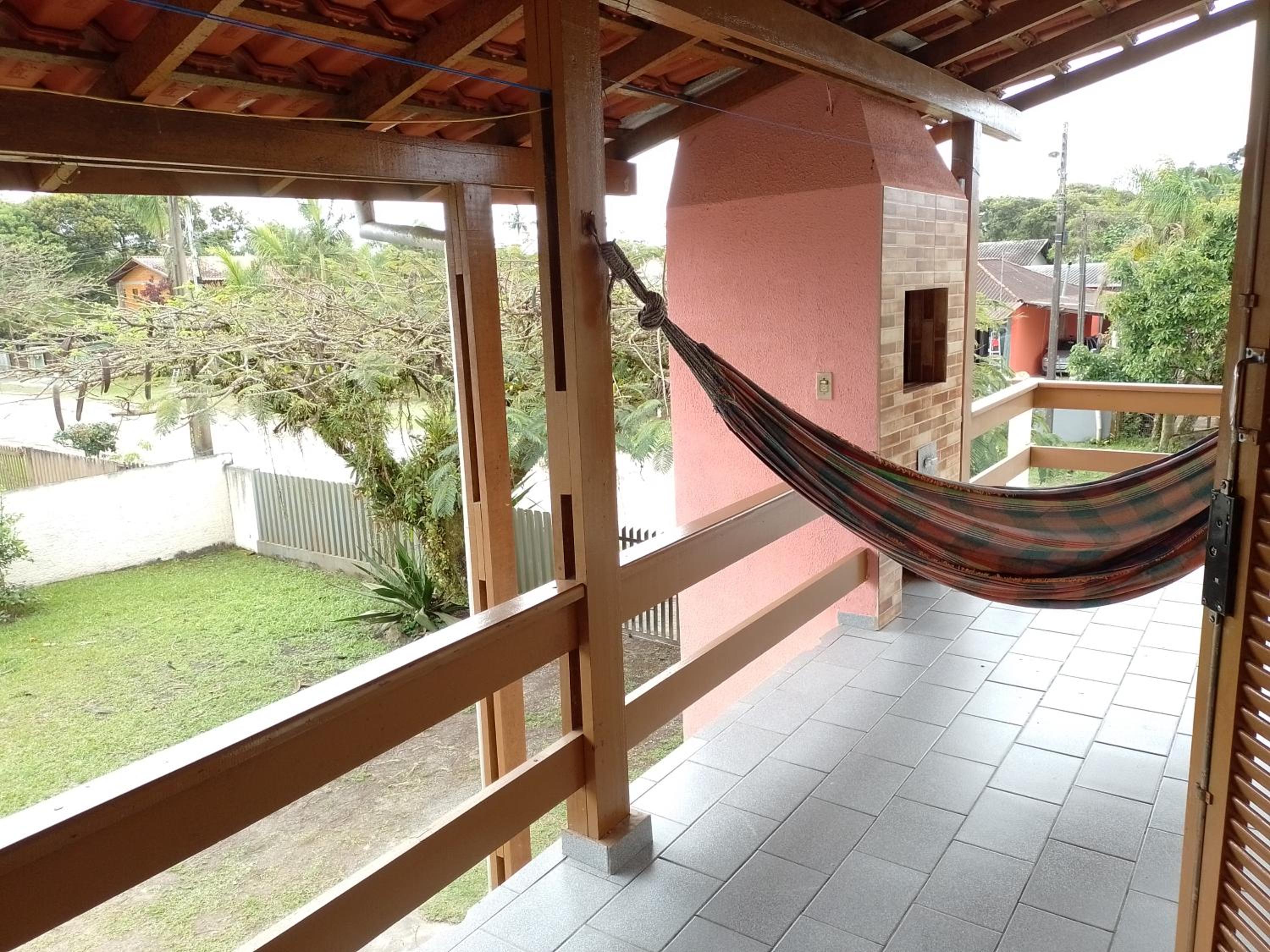 Two-Bedroom Apartment - Photo 2