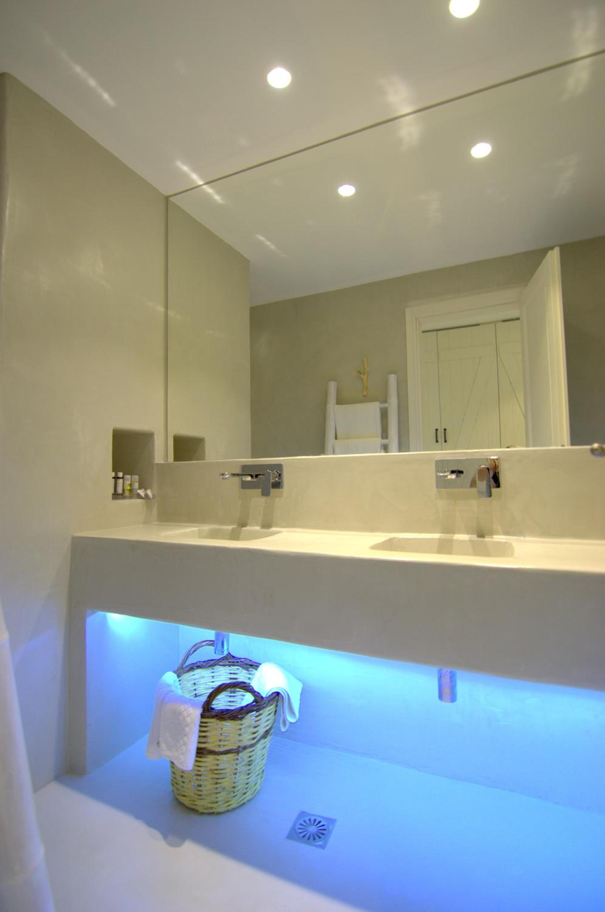 Junior Suite with Sea View - Photo 7