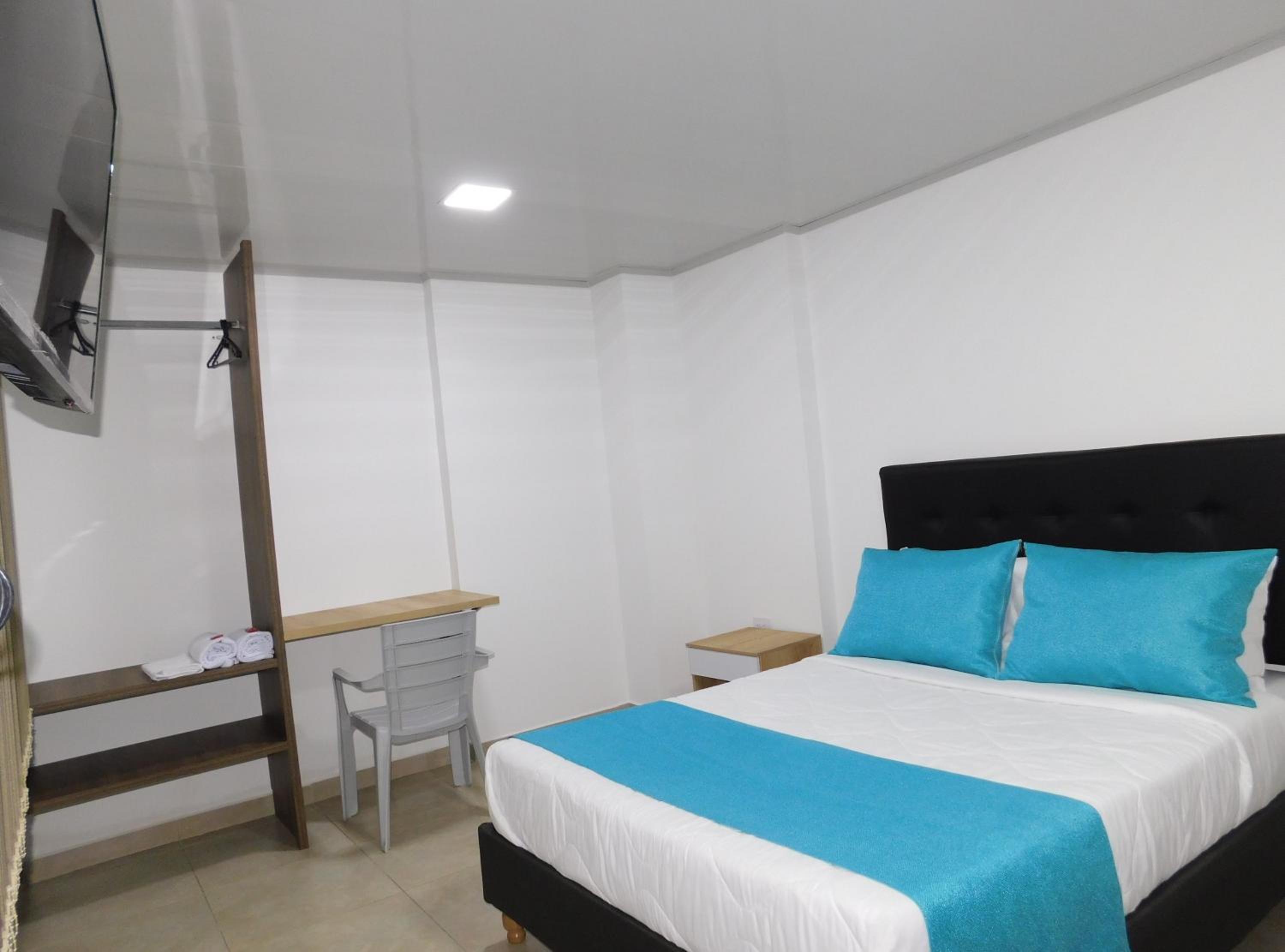 Single Room photo 2