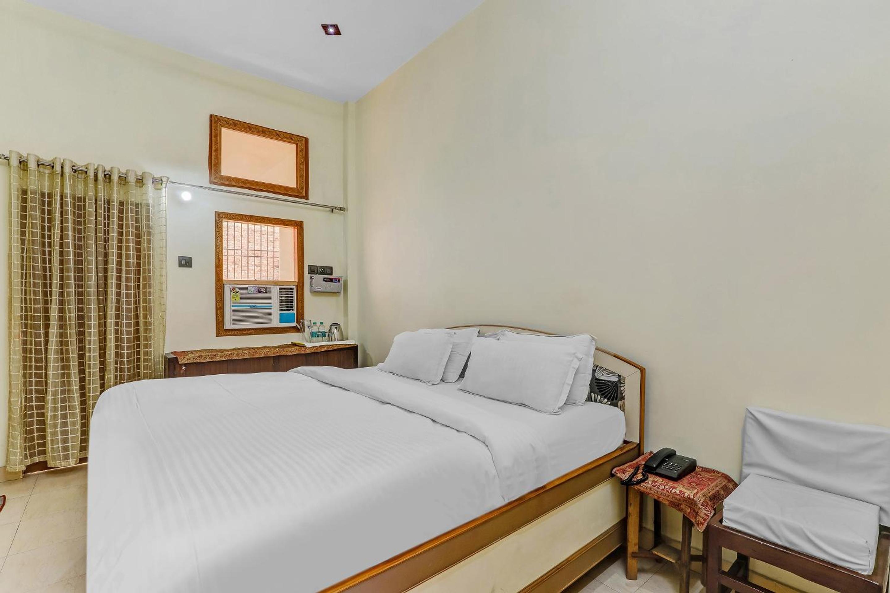 Standard Double Room With Fan
