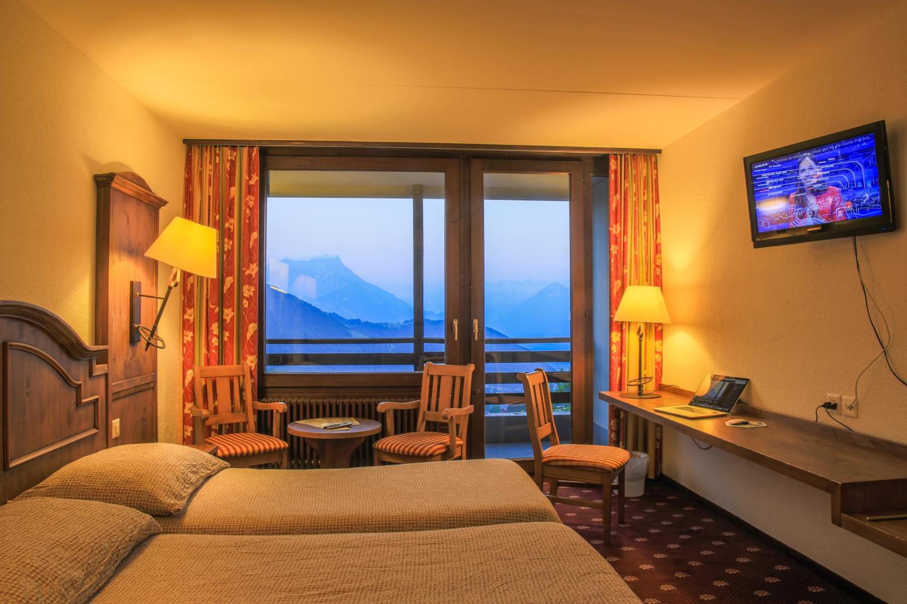Double Room - Photo 7