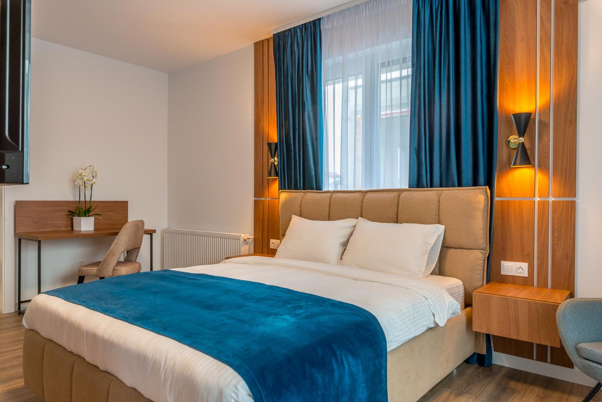 Suite with Terrace - Photo 10