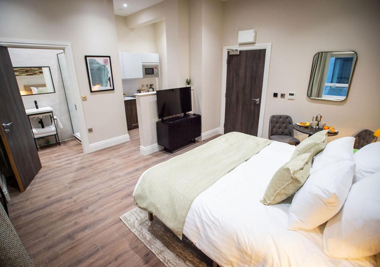 Studio Apartment - Photo 9