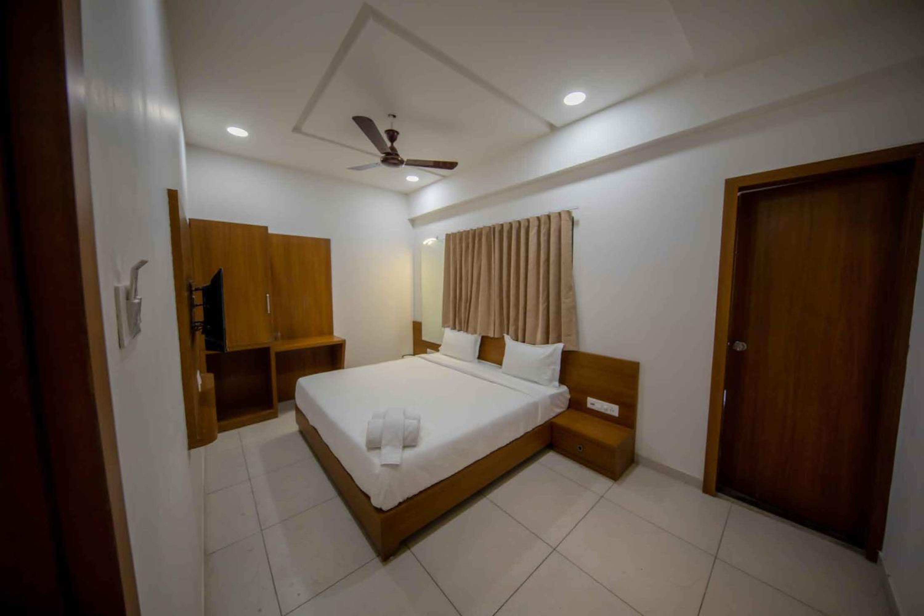 Deluxe Double Room - Photo 3