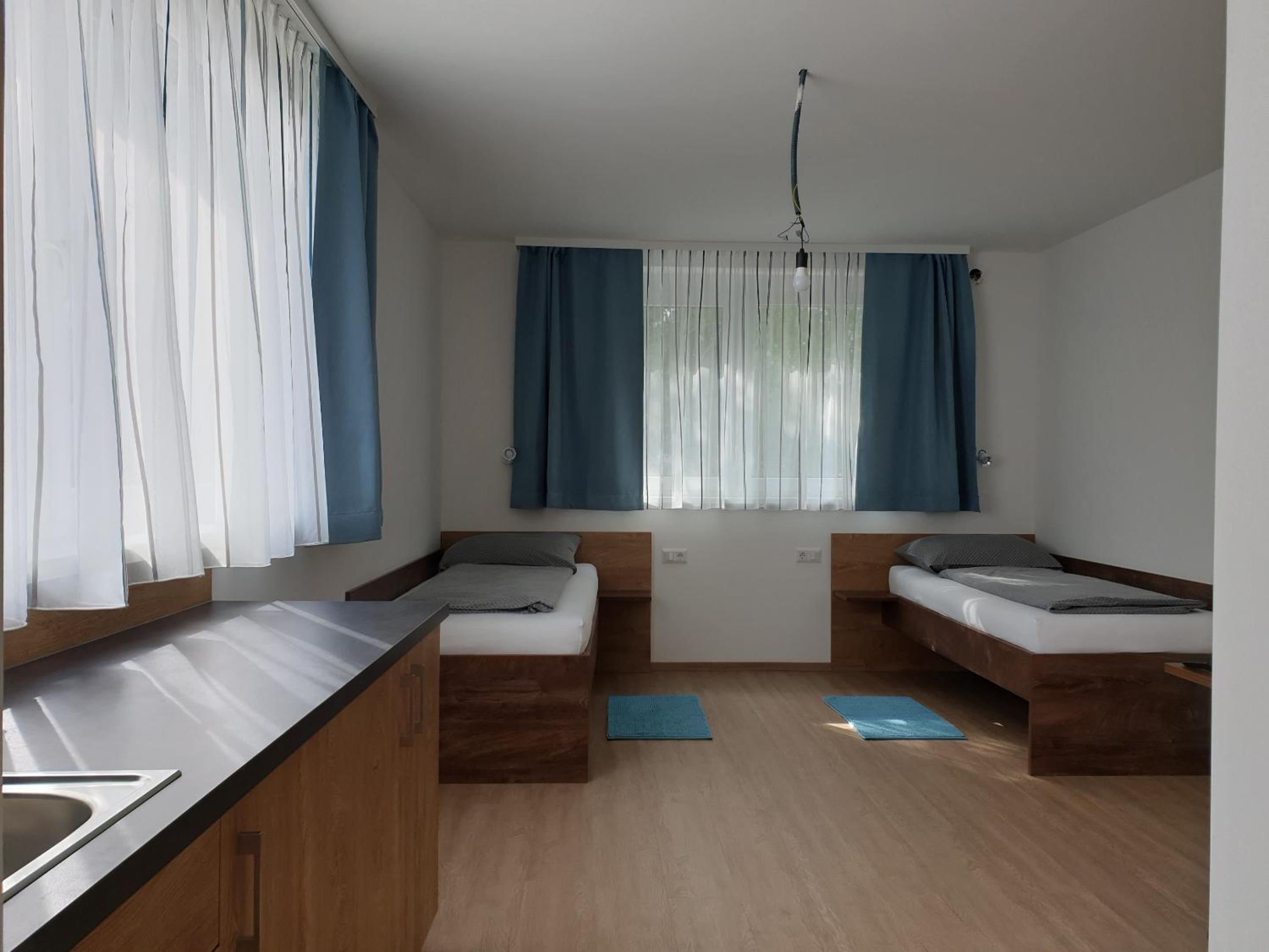 Studio Apartment photo 1