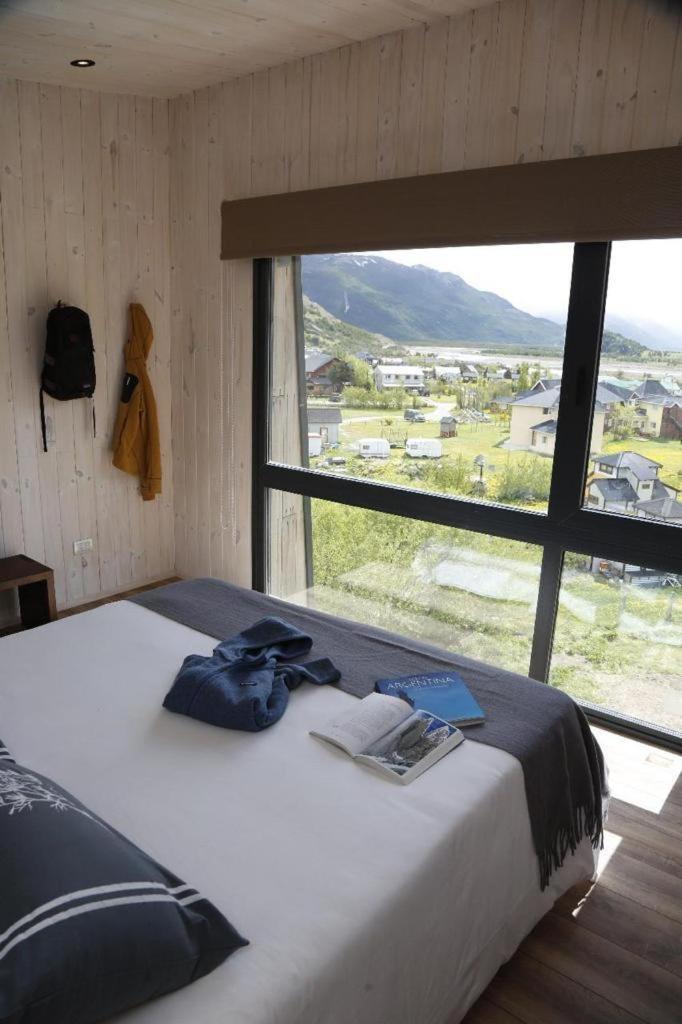 Apartment with Mountain View photo 3
