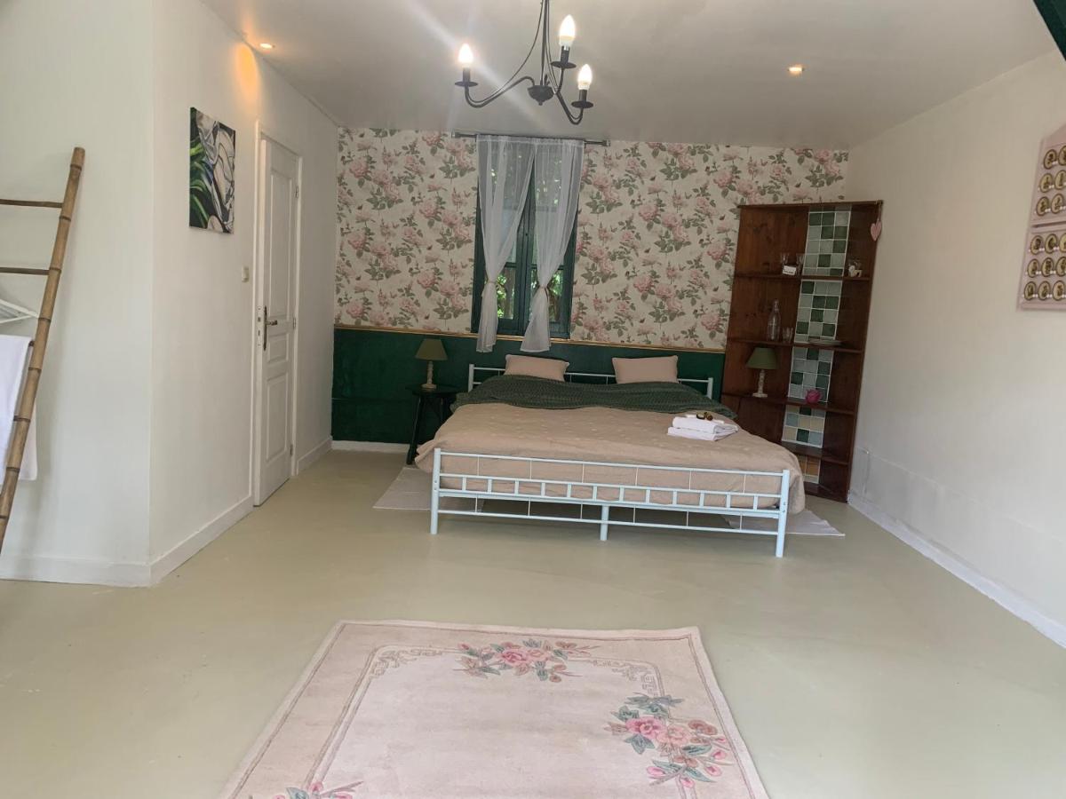 Deluxe King Room photo 3