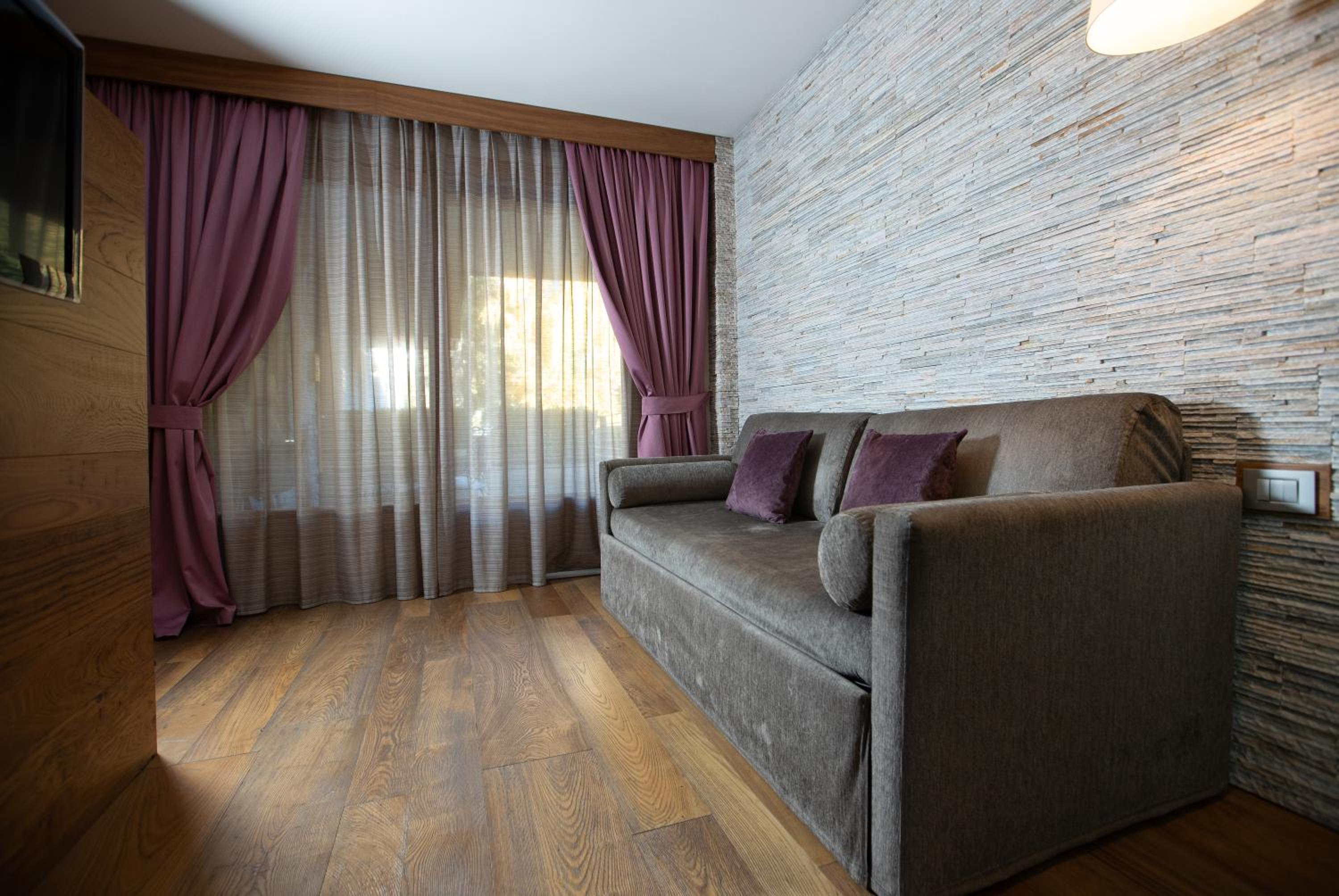 Luxury Suite - Ground Floor - Photo 7