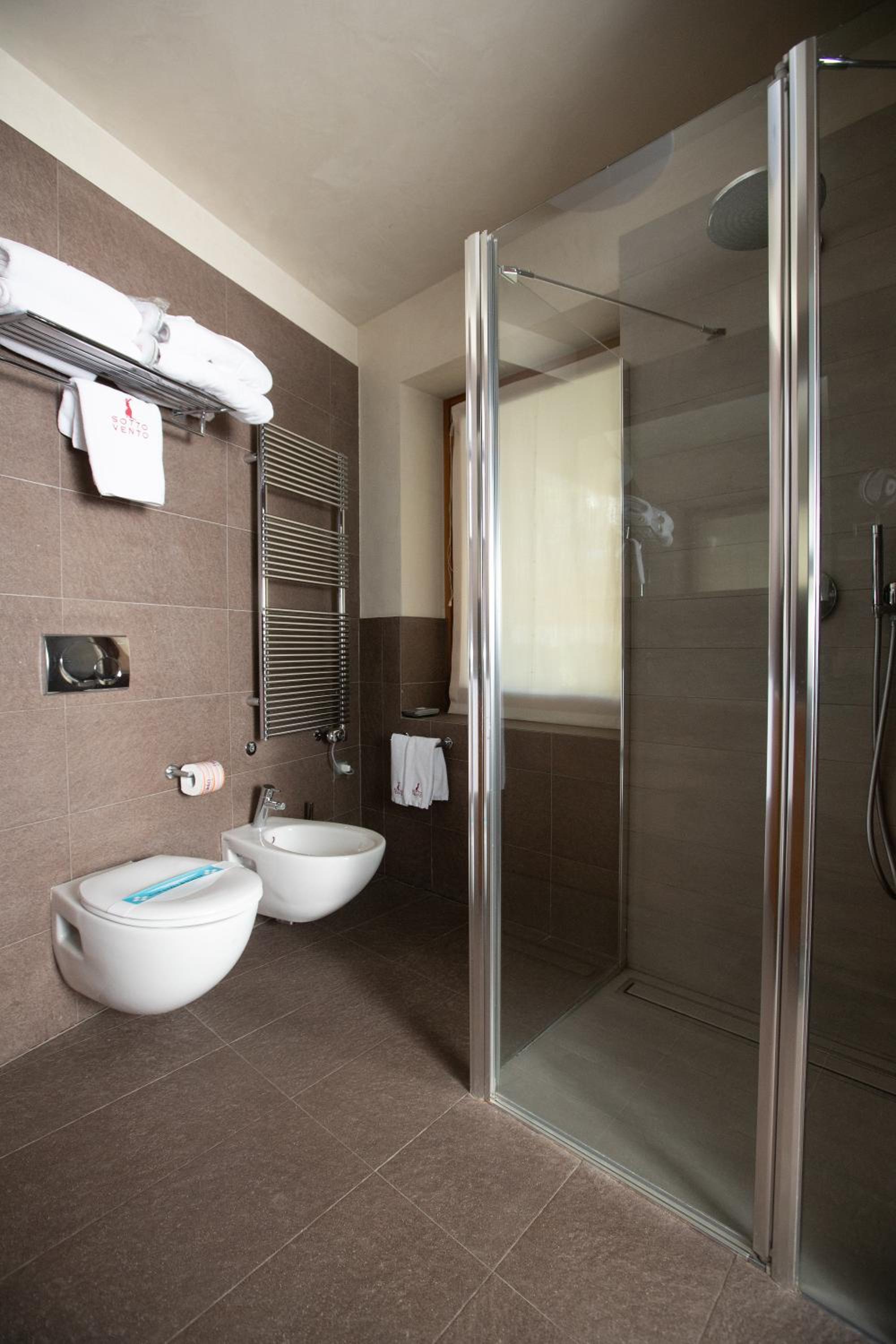 Luxury Suite - Ground Floor - Photo 14