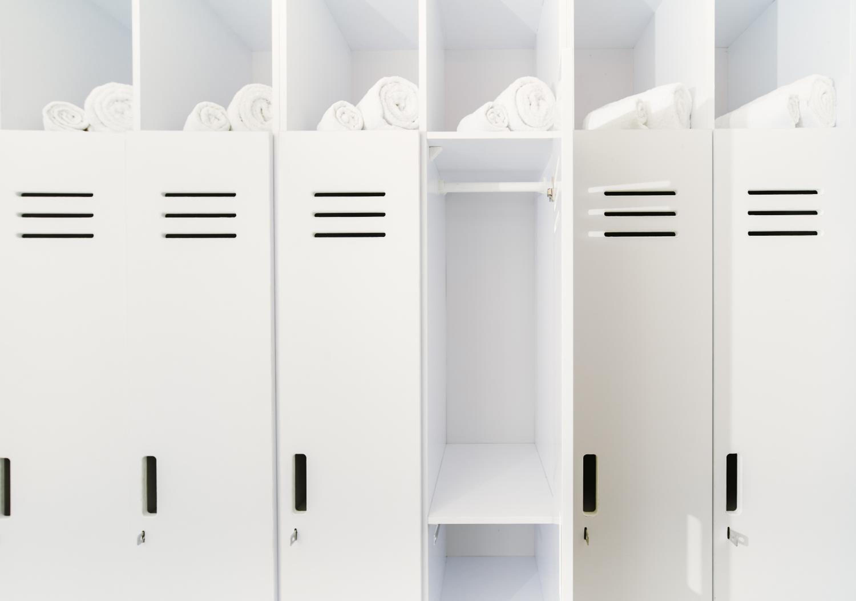 6-Bed Mixed Dormitory Room photo 2