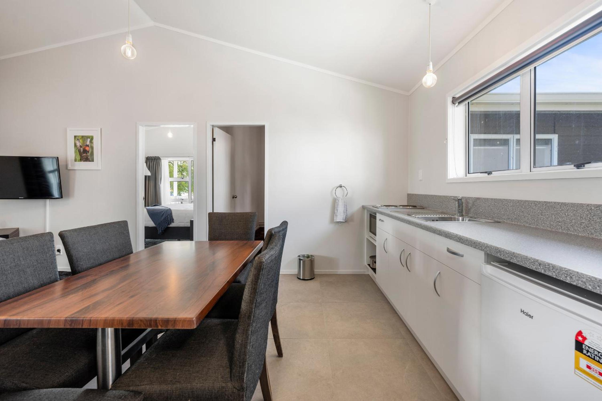Two-Bedroom Apartment - Photo 9