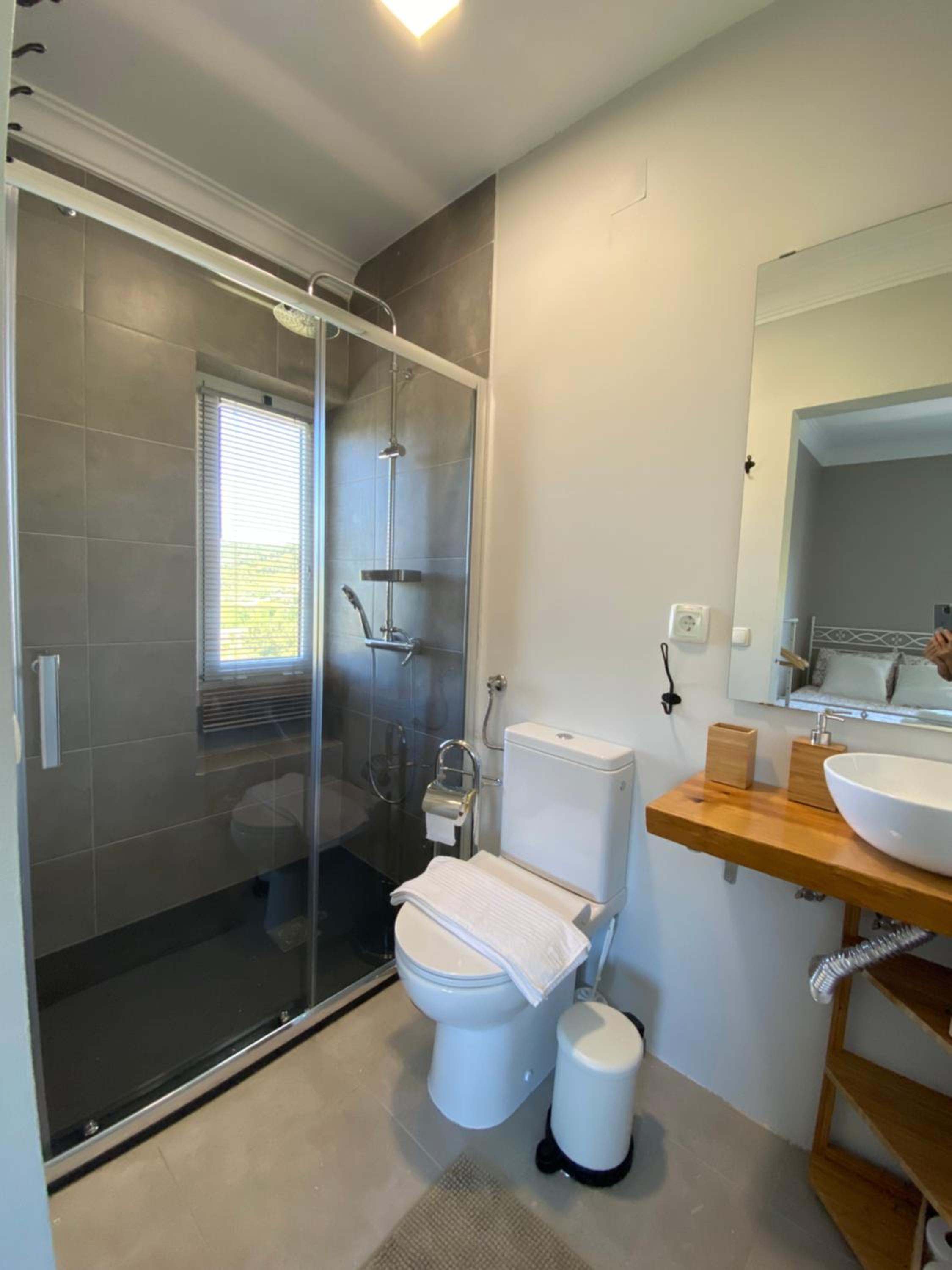 Double Or Twin Room With Pool View photo 3
