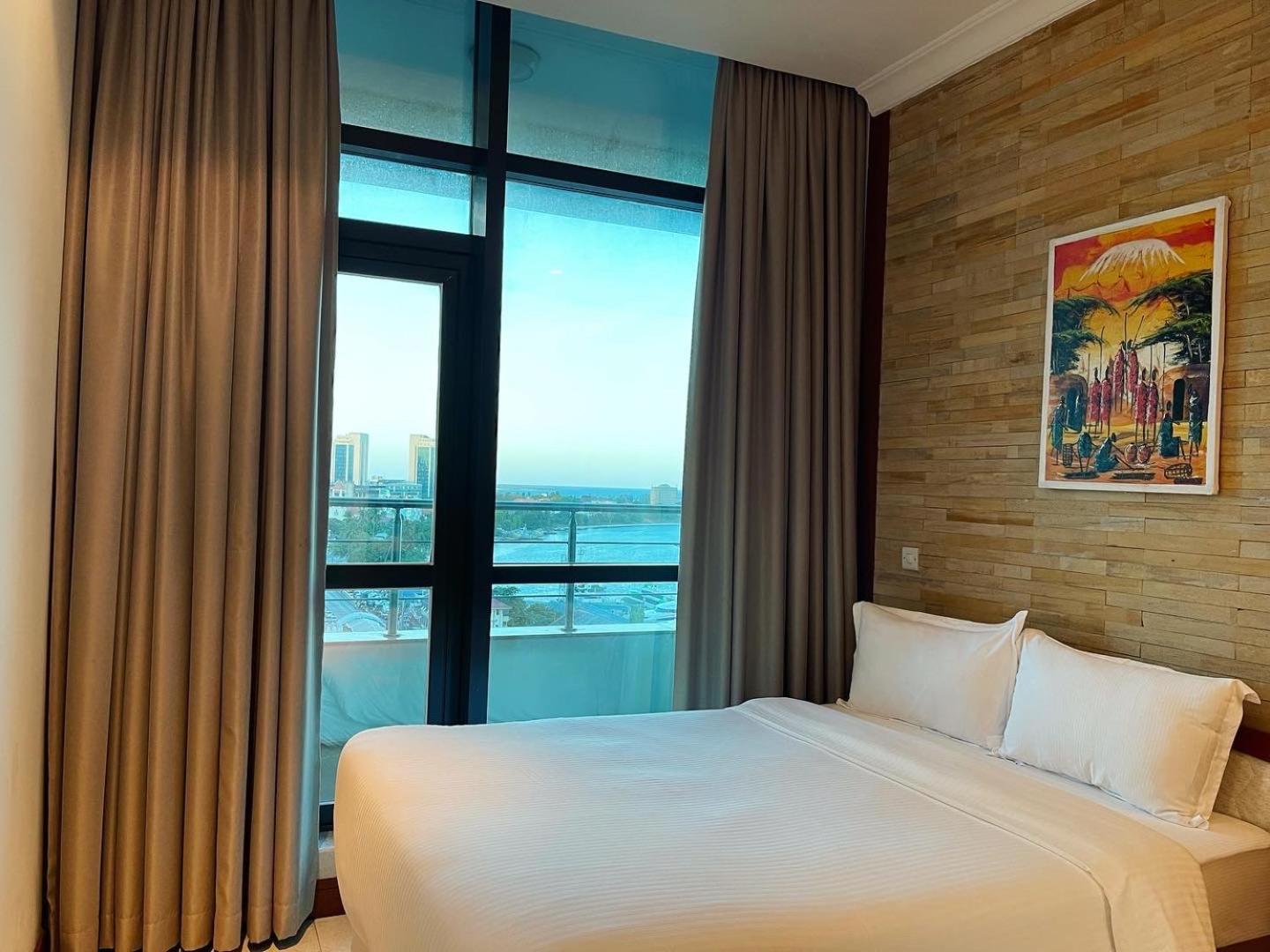 Apartment with Sea View - Photo 5