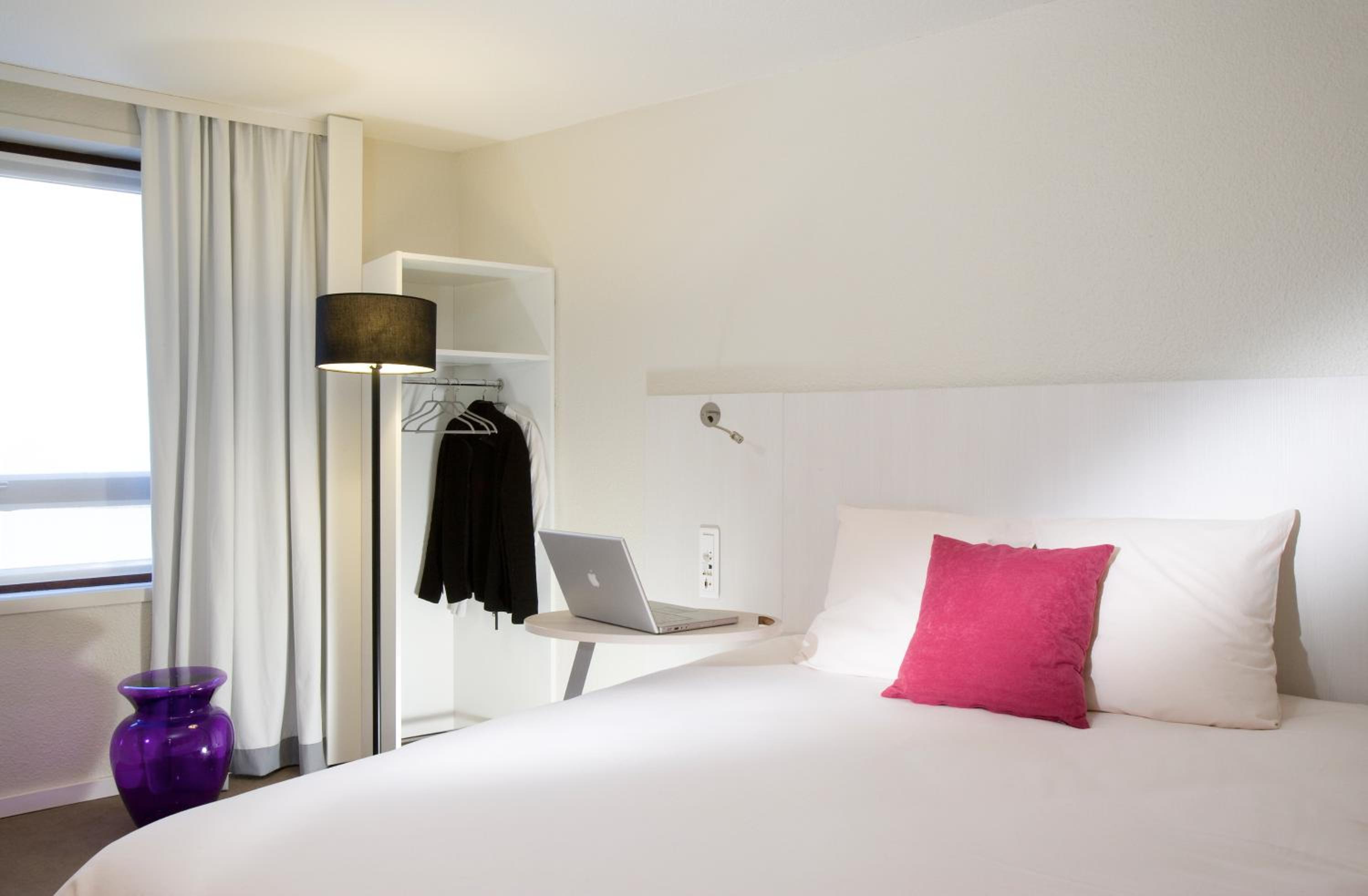 Standard Double Room - Photo 1