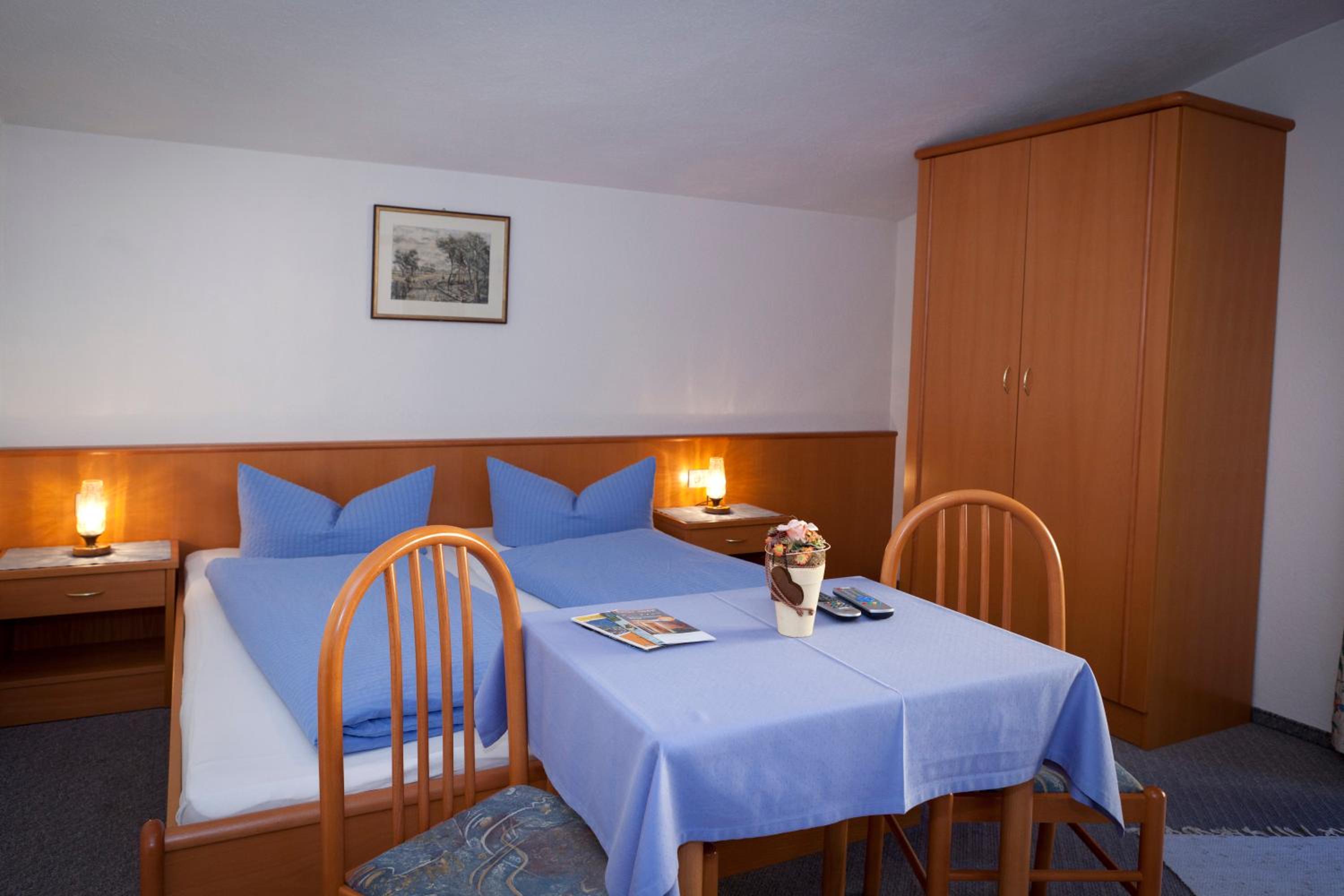 Double Room with Balcony photo 2
