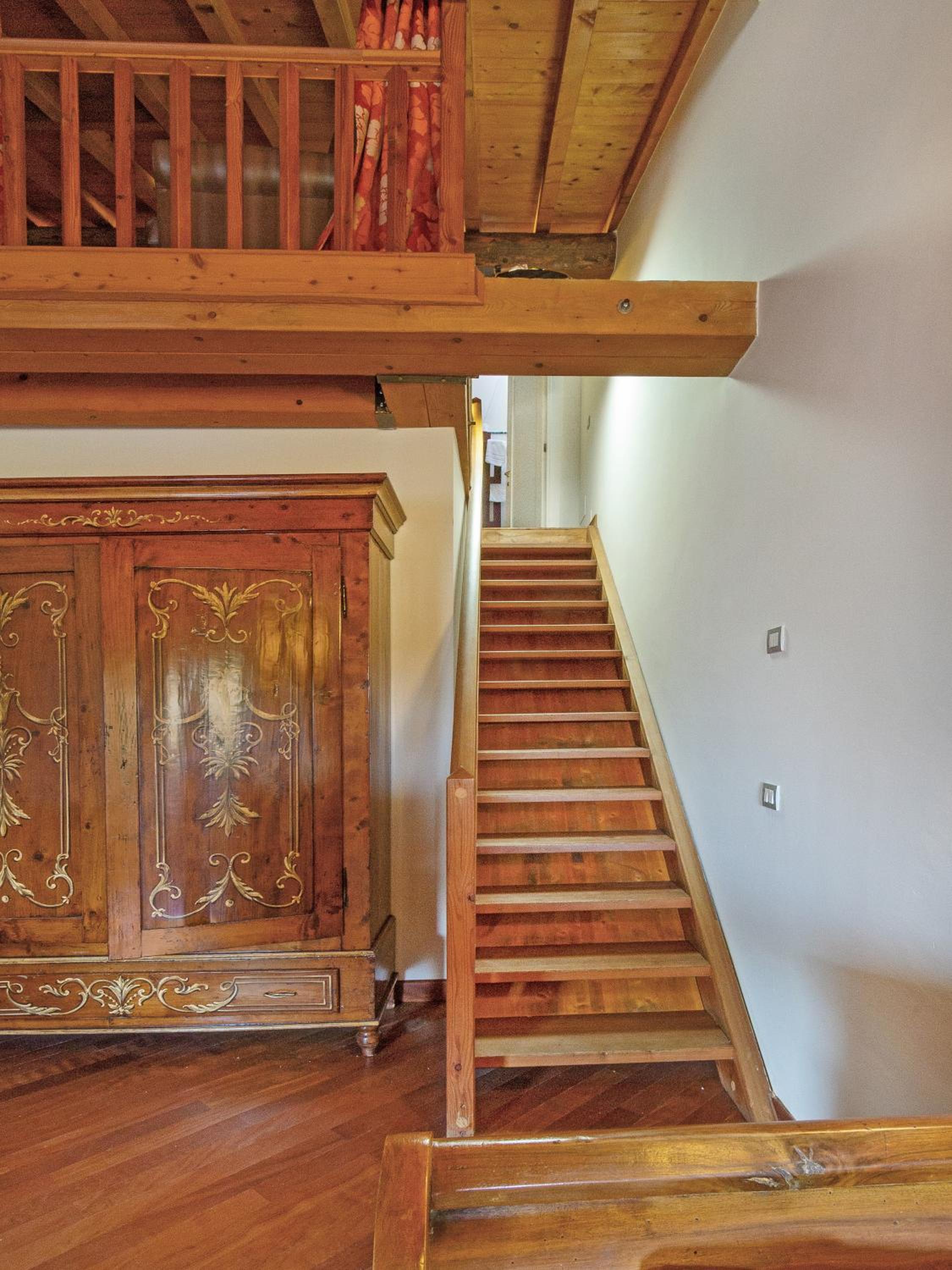 Quadruple Room with Arena View - Attic - Photo 9