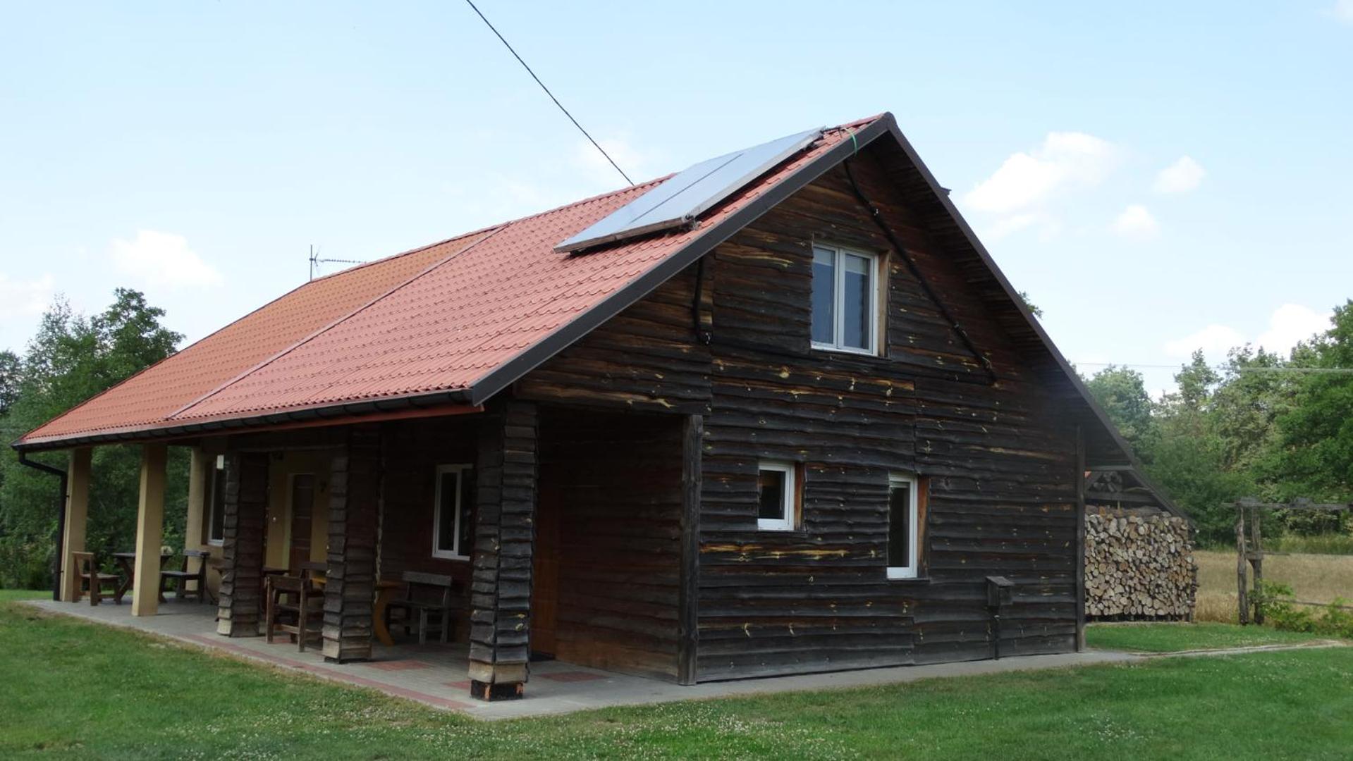 Two-Bedroom Chalet - Photo 2