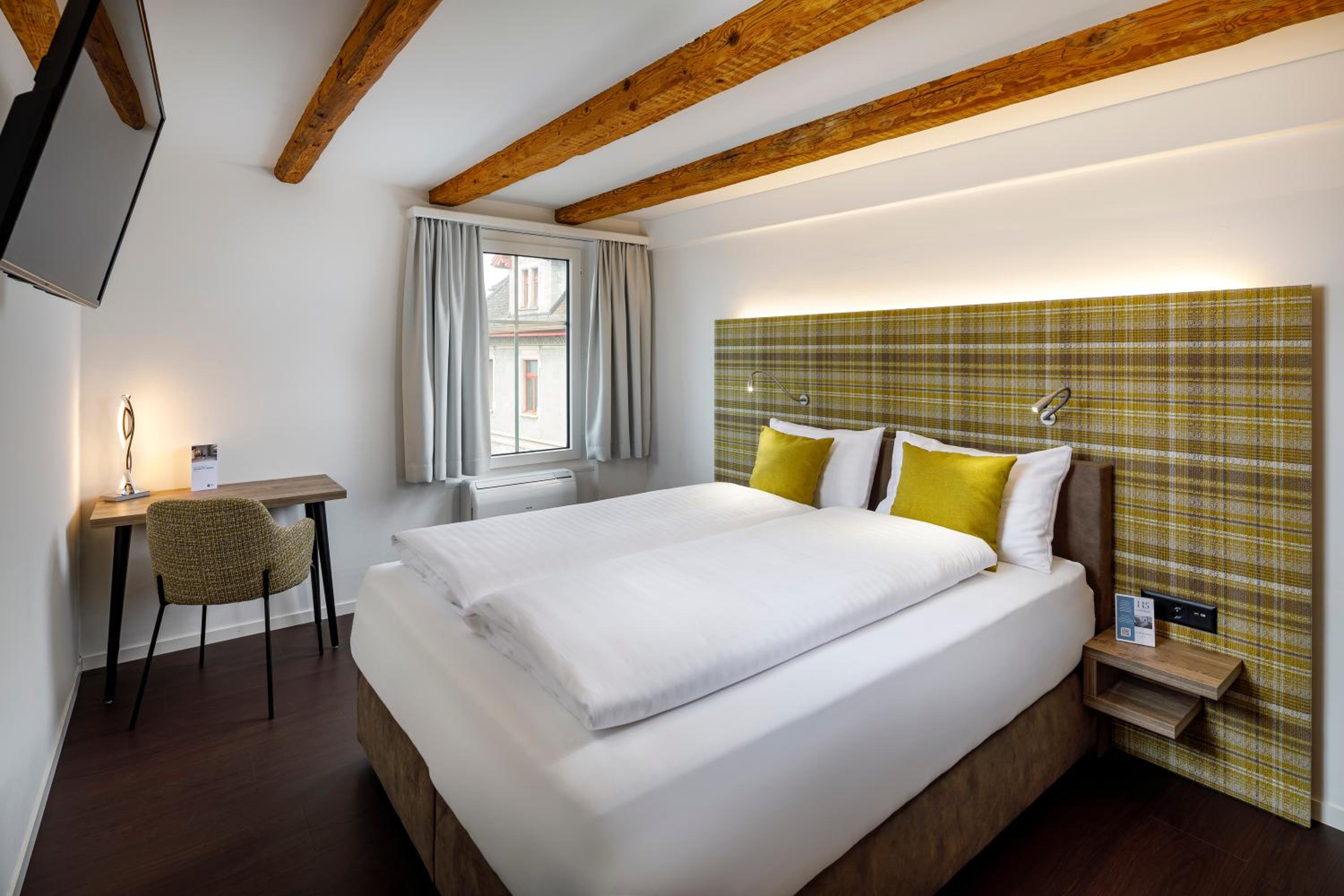 Double Room - Photo 4