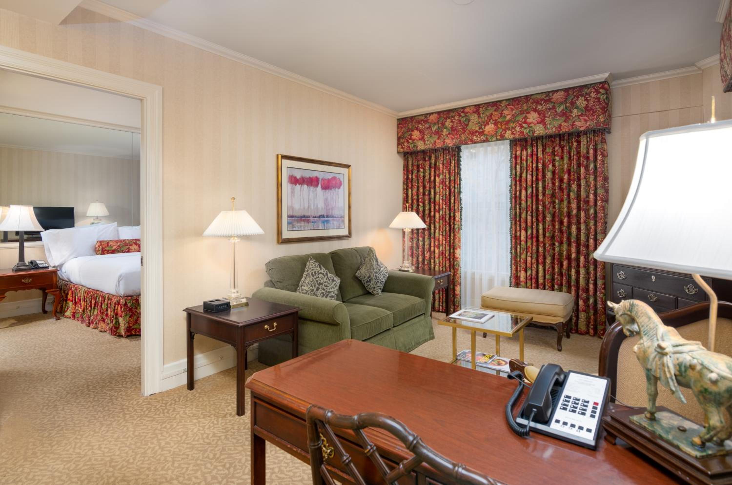 King Suite - Photo 5