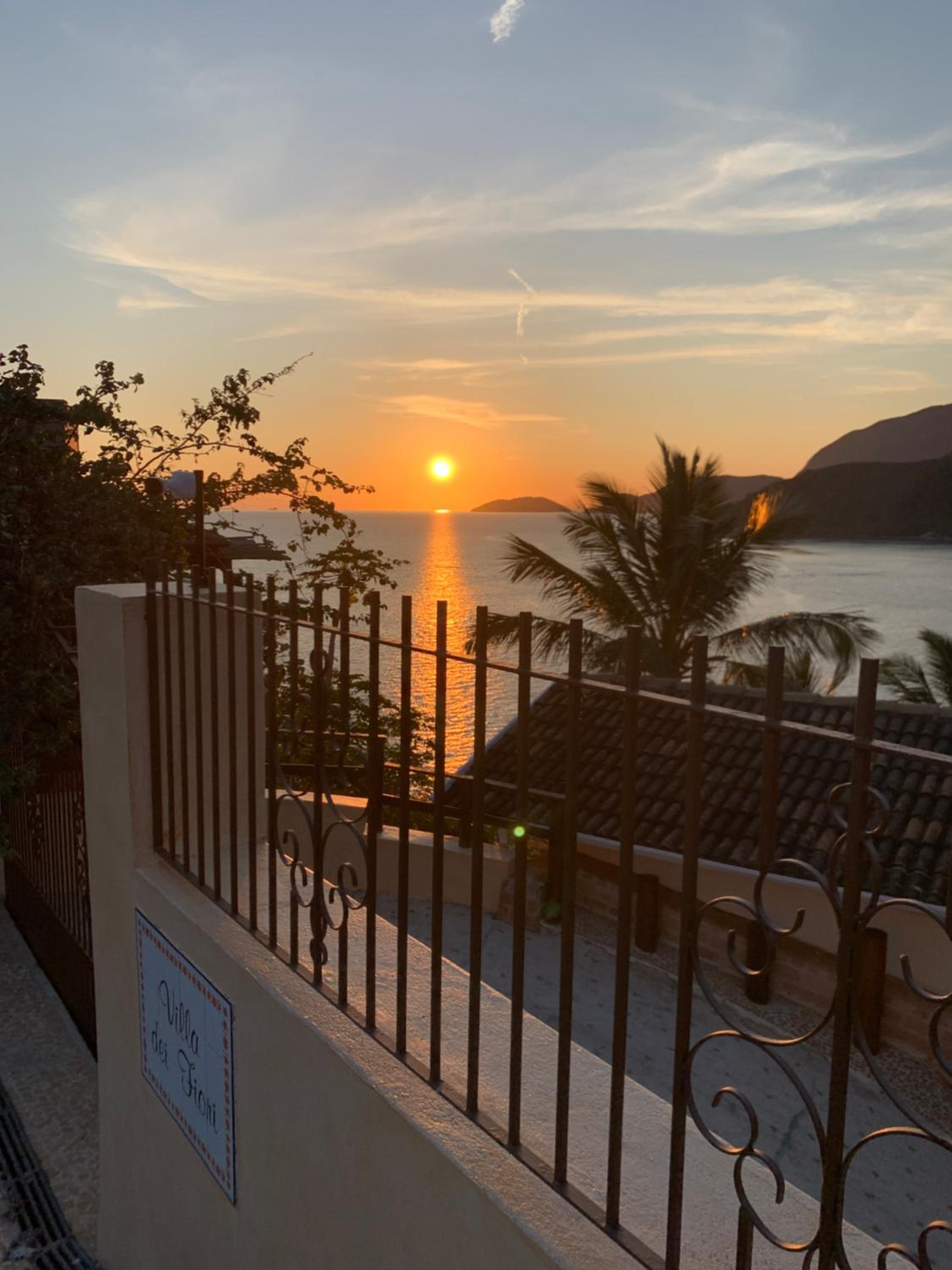 Villa with Sea View photo 3