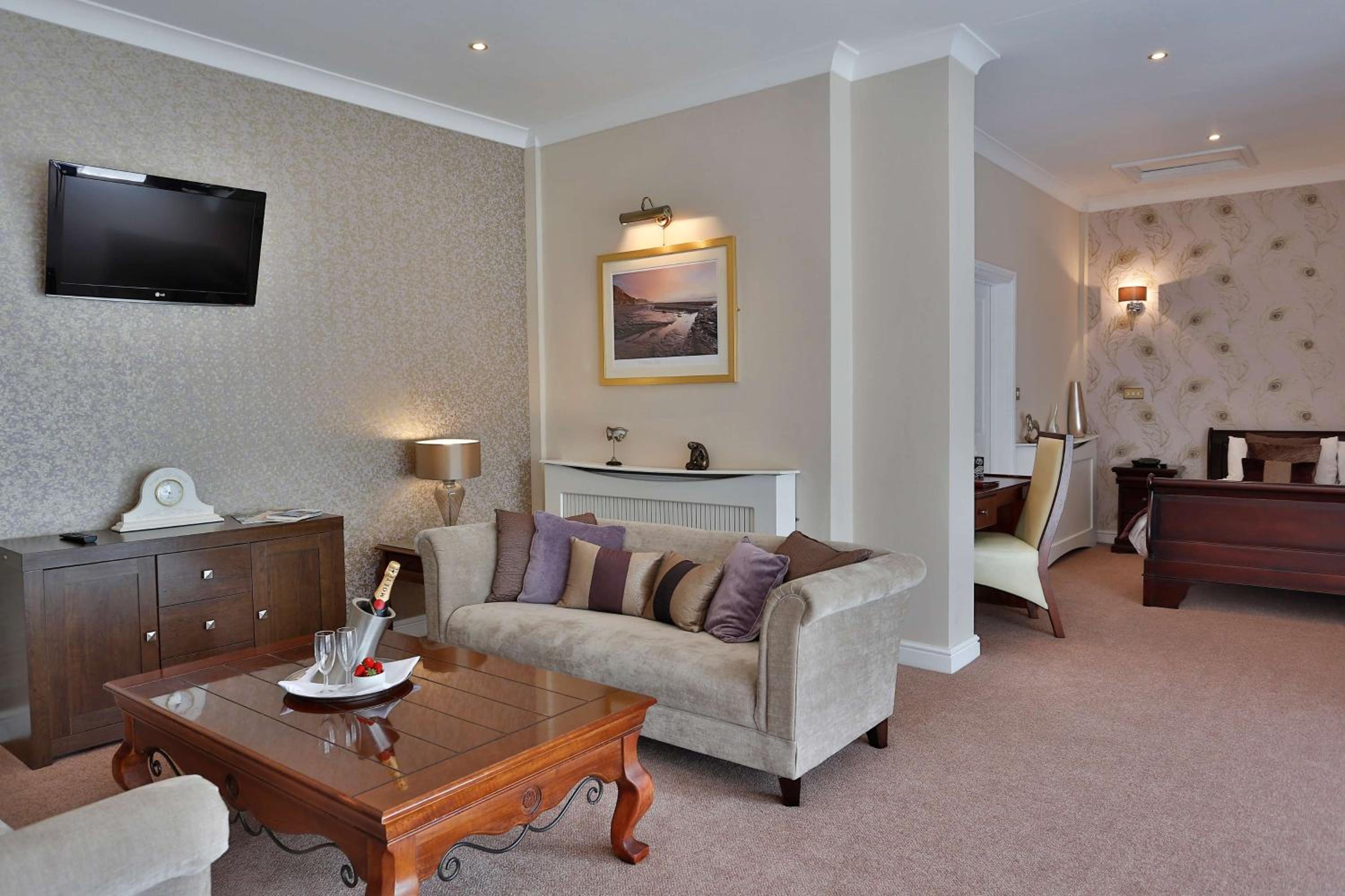 Suite with Double Bed photo 1