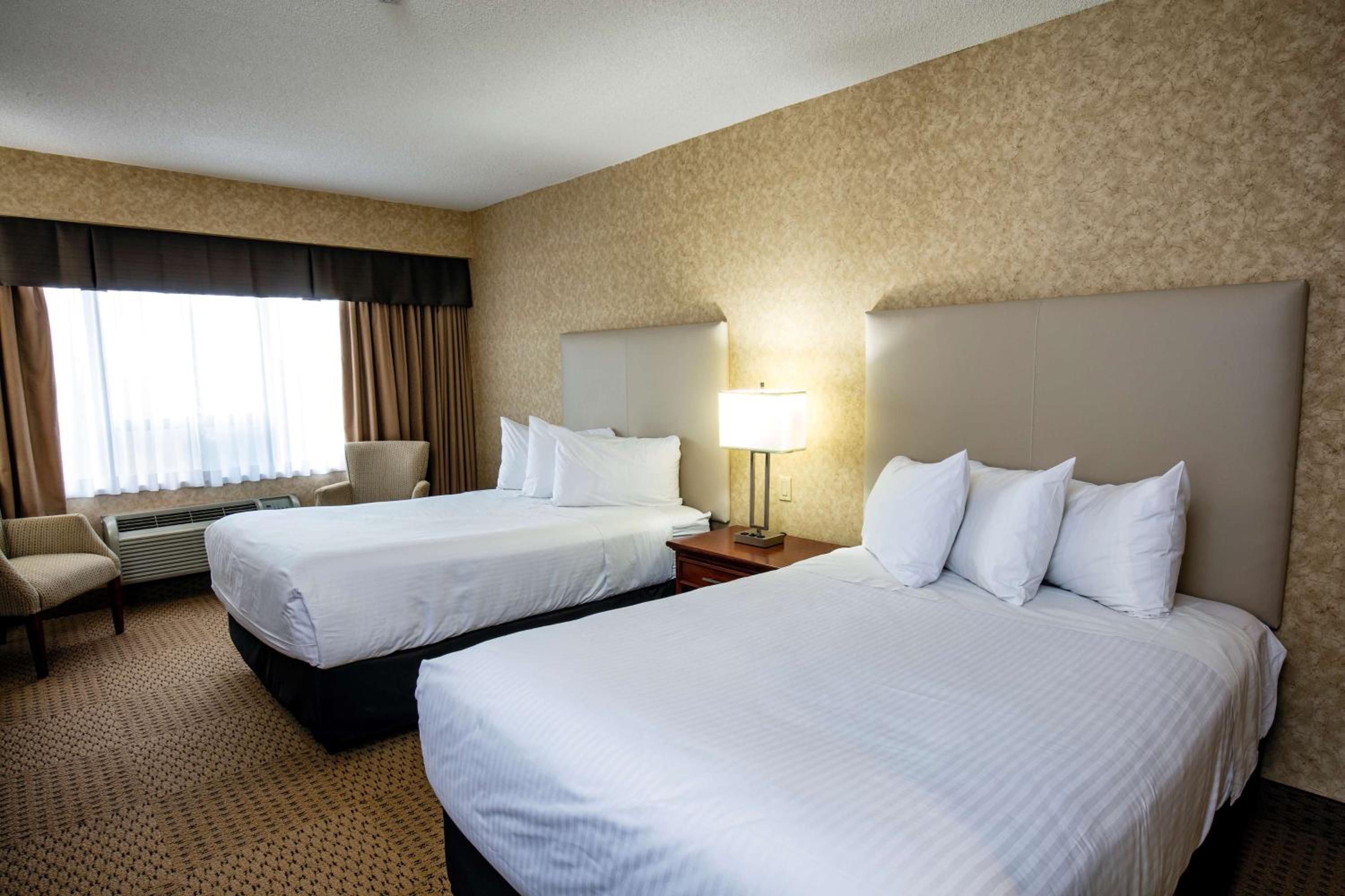 Double Room with Two Double Beds - Non-Smoking
