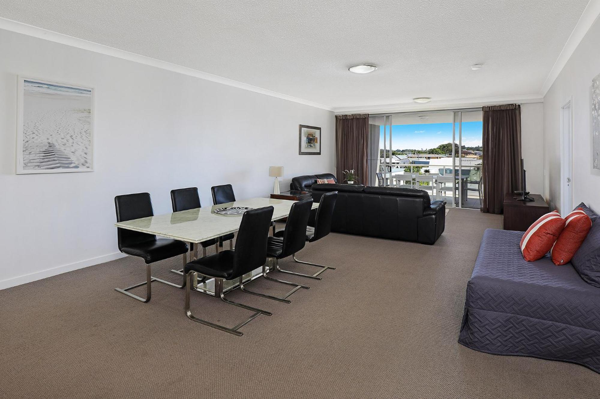 Two-Bedroom Apartment (1 room lock off) photo 1