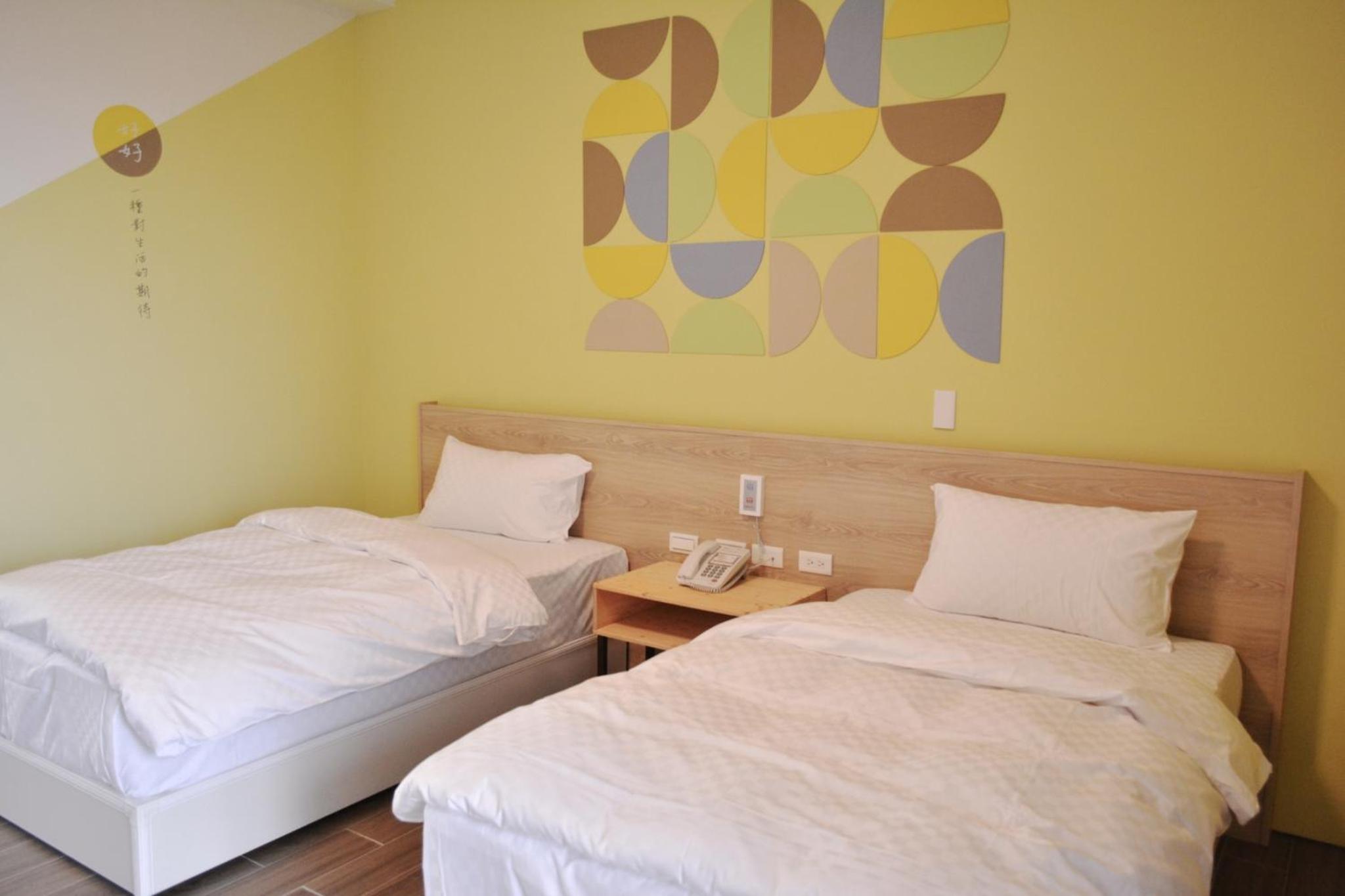 Standard Twin Room photo 3