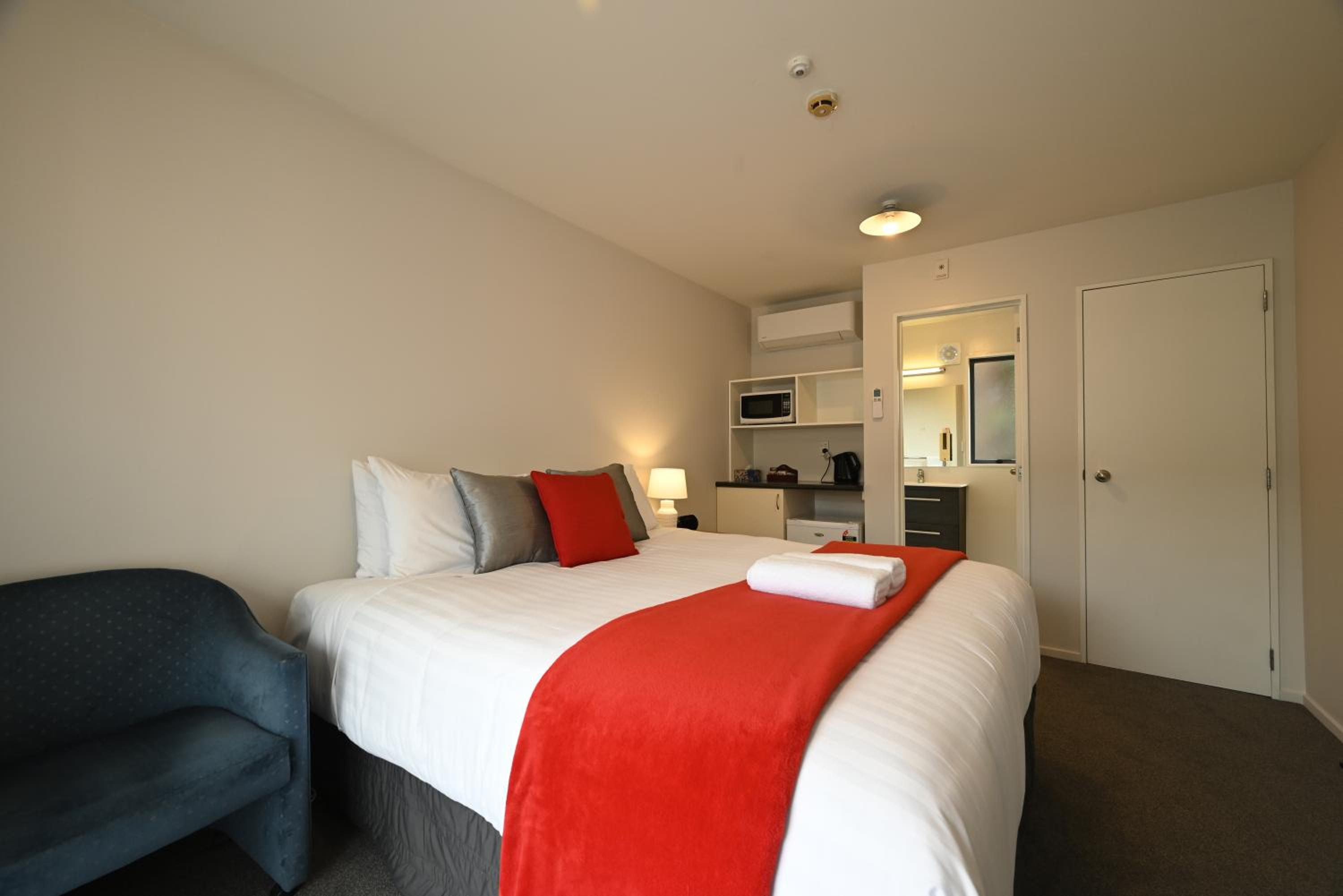 Available room