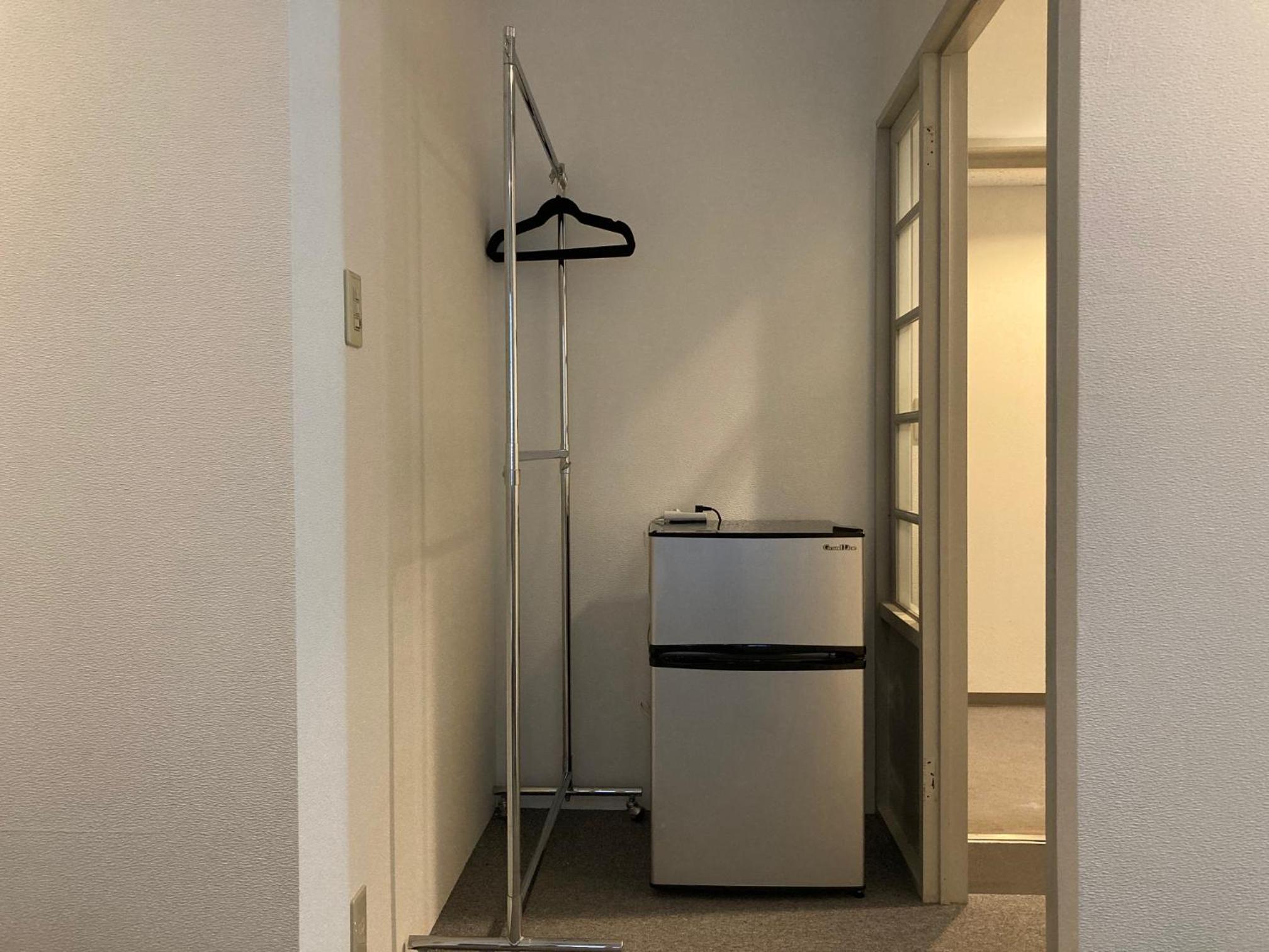 Twin Room - Photo 4