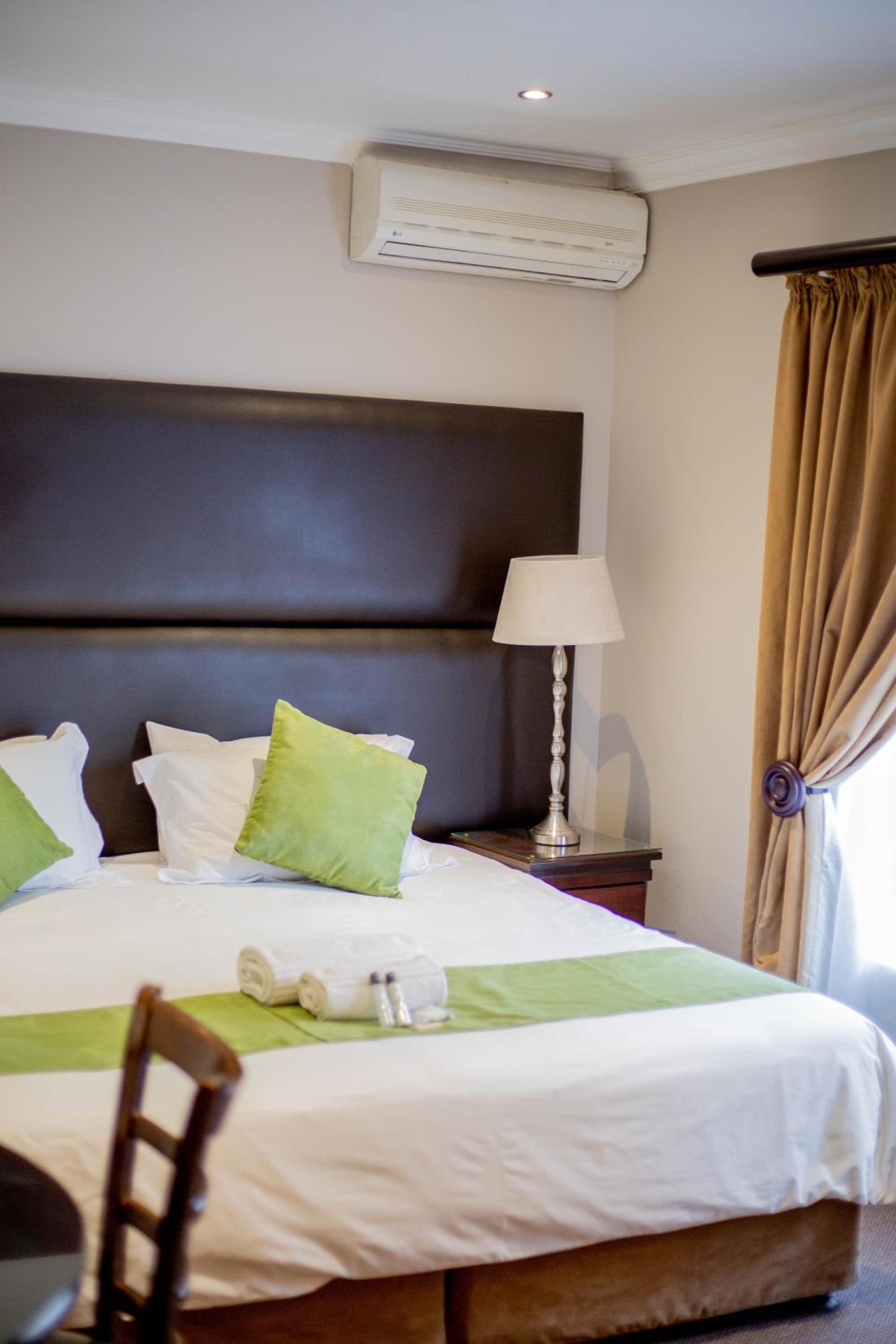  Double Room - Photo 7