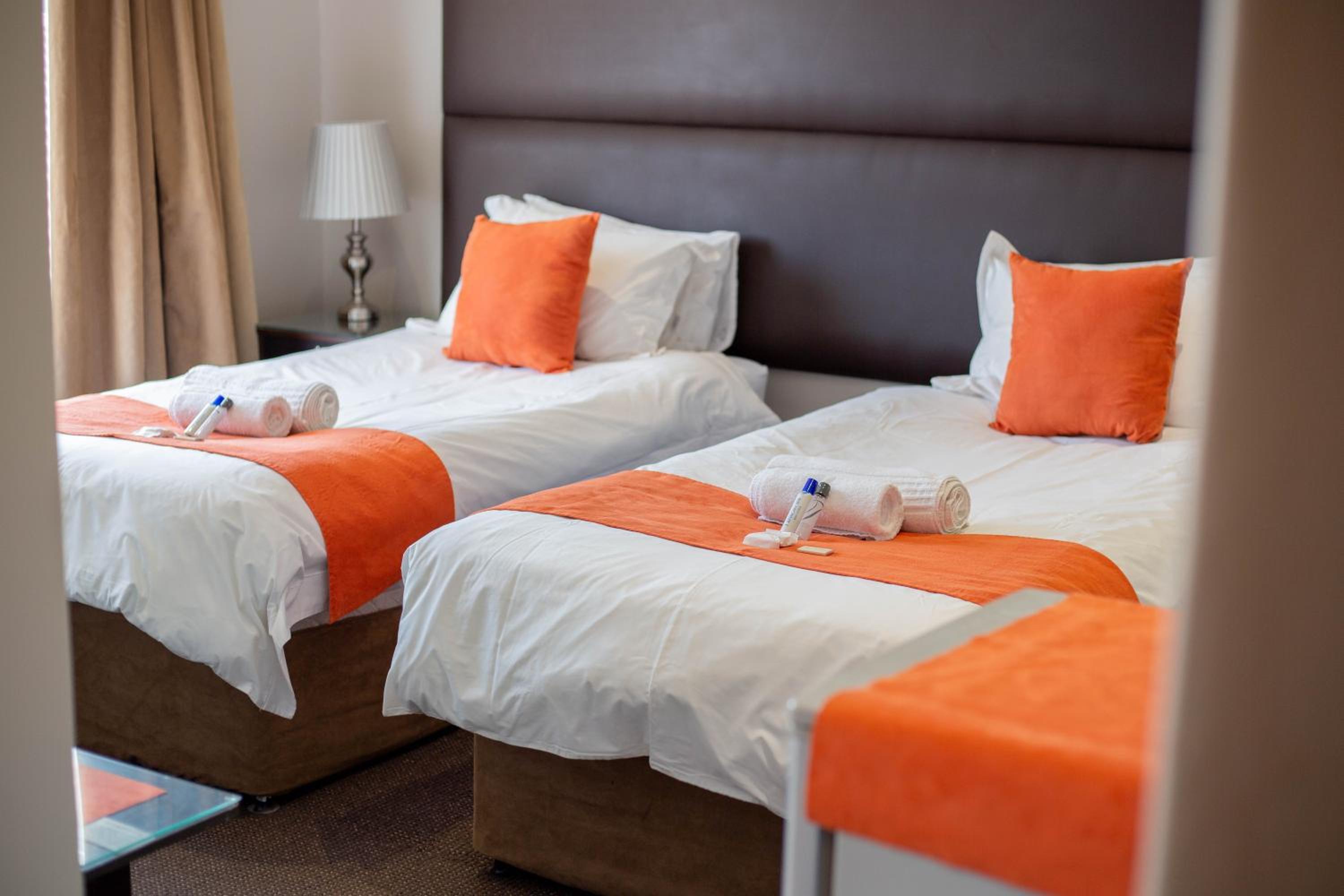  Double Room - Photo 11