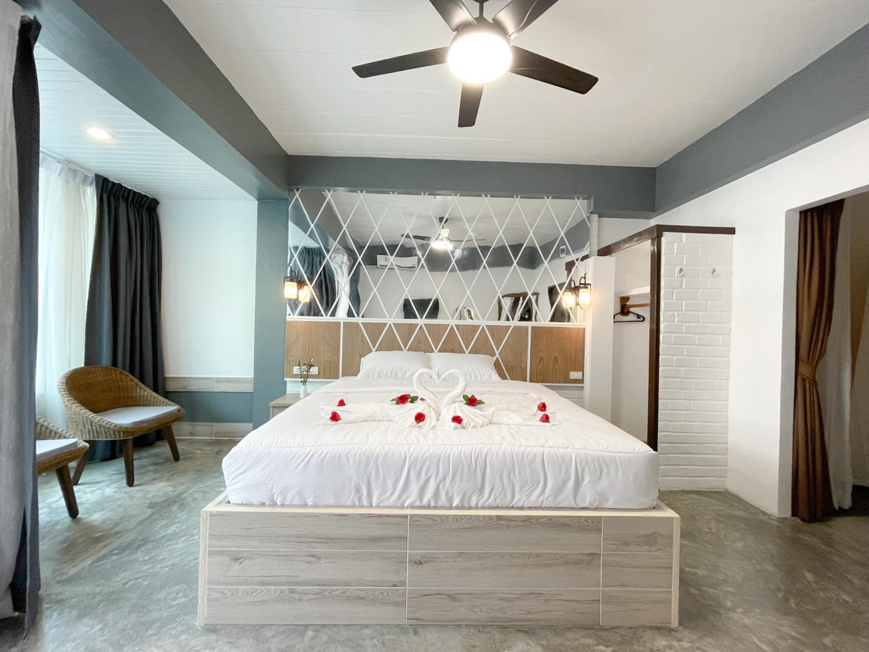 Family Double Room - Photo 6
