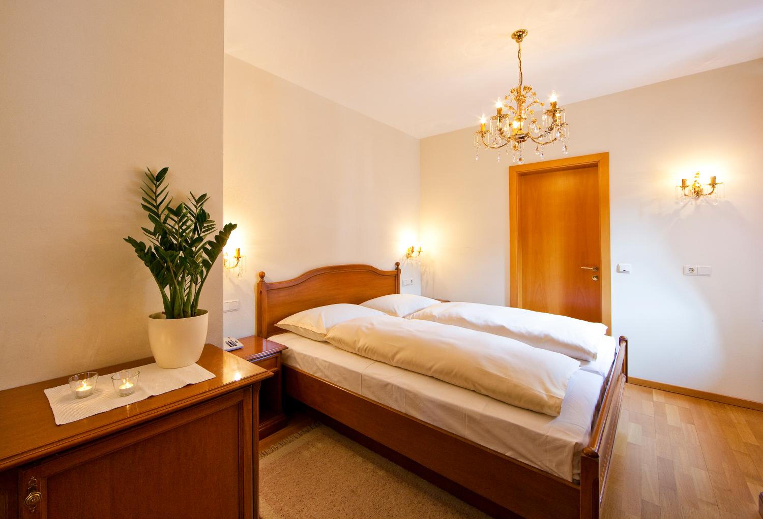 Deluxe Triple Room Annex - Photo 7