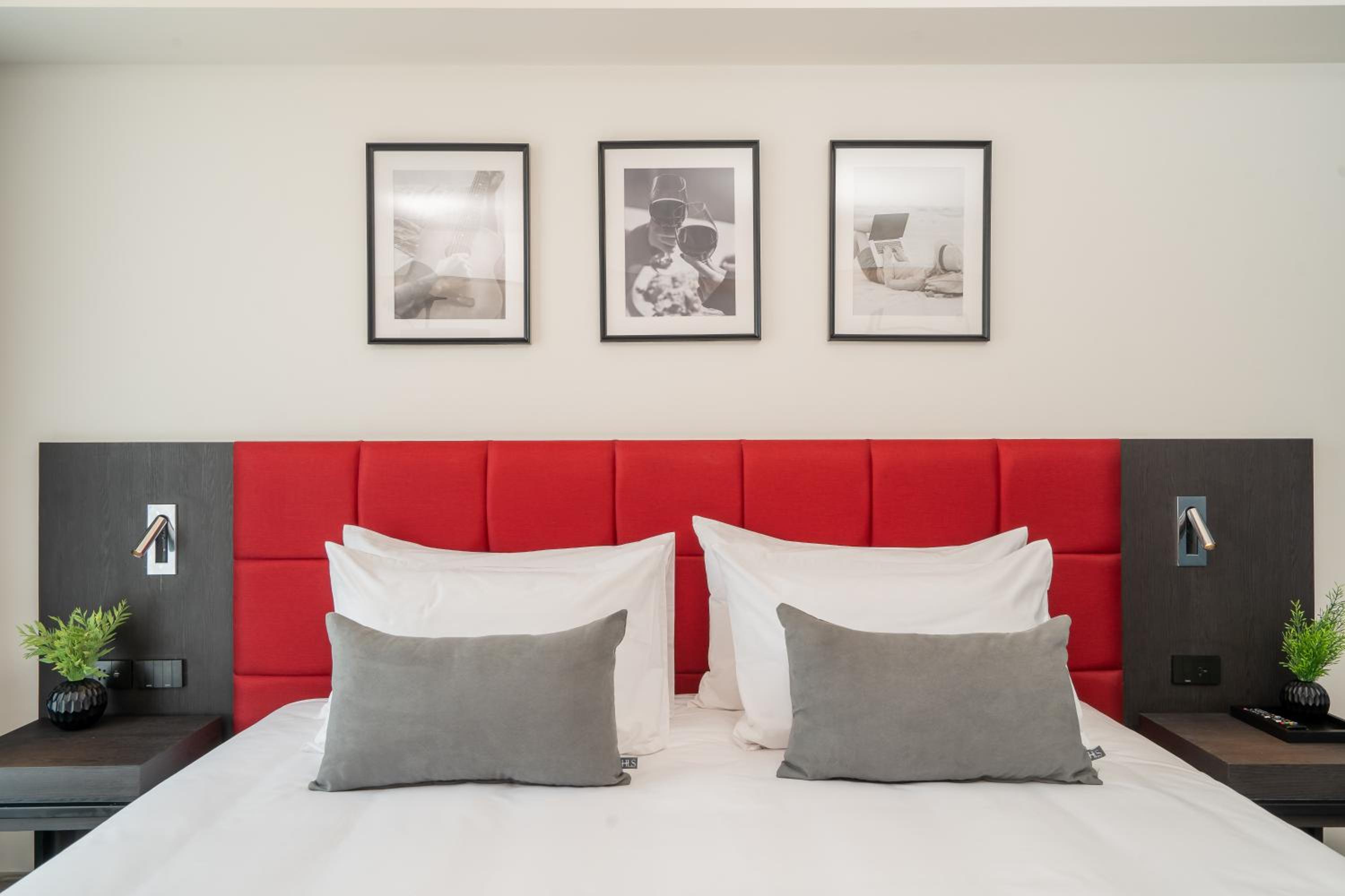 Superior Double or Twin Room - Photo 2