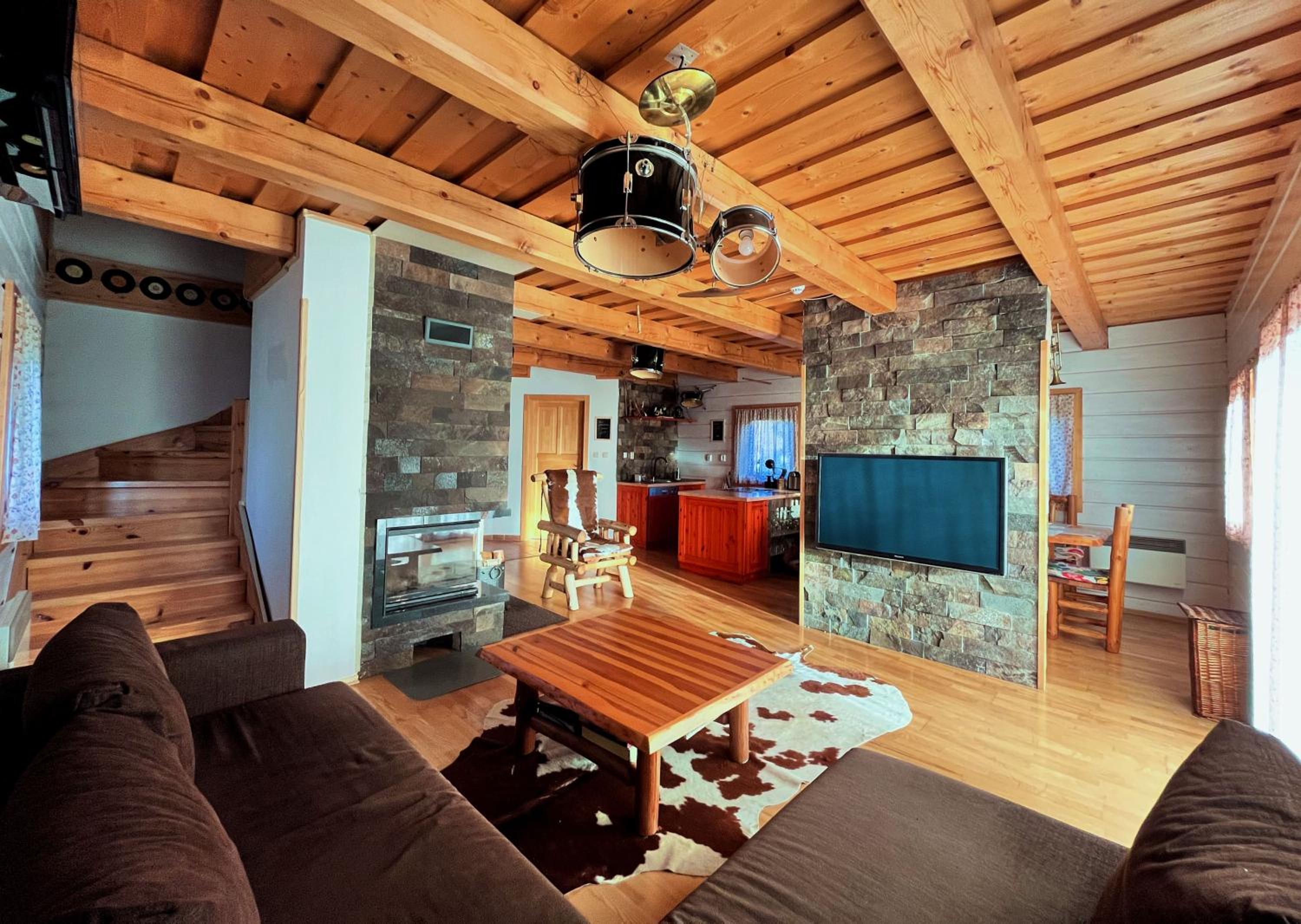 Three-Bedroom Chalet - Photo 11