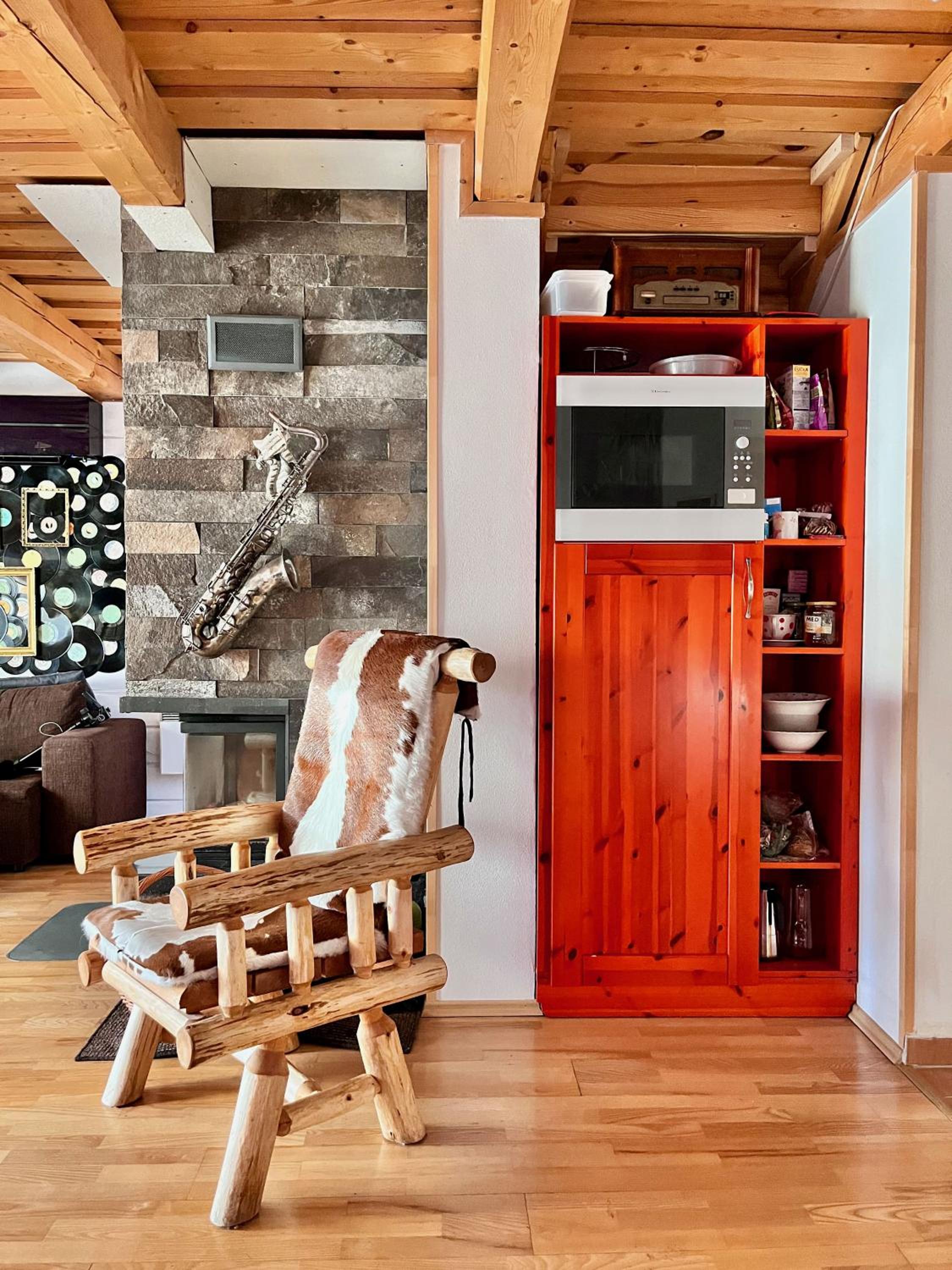 Three-Bedroom Chalet - Photo 12
