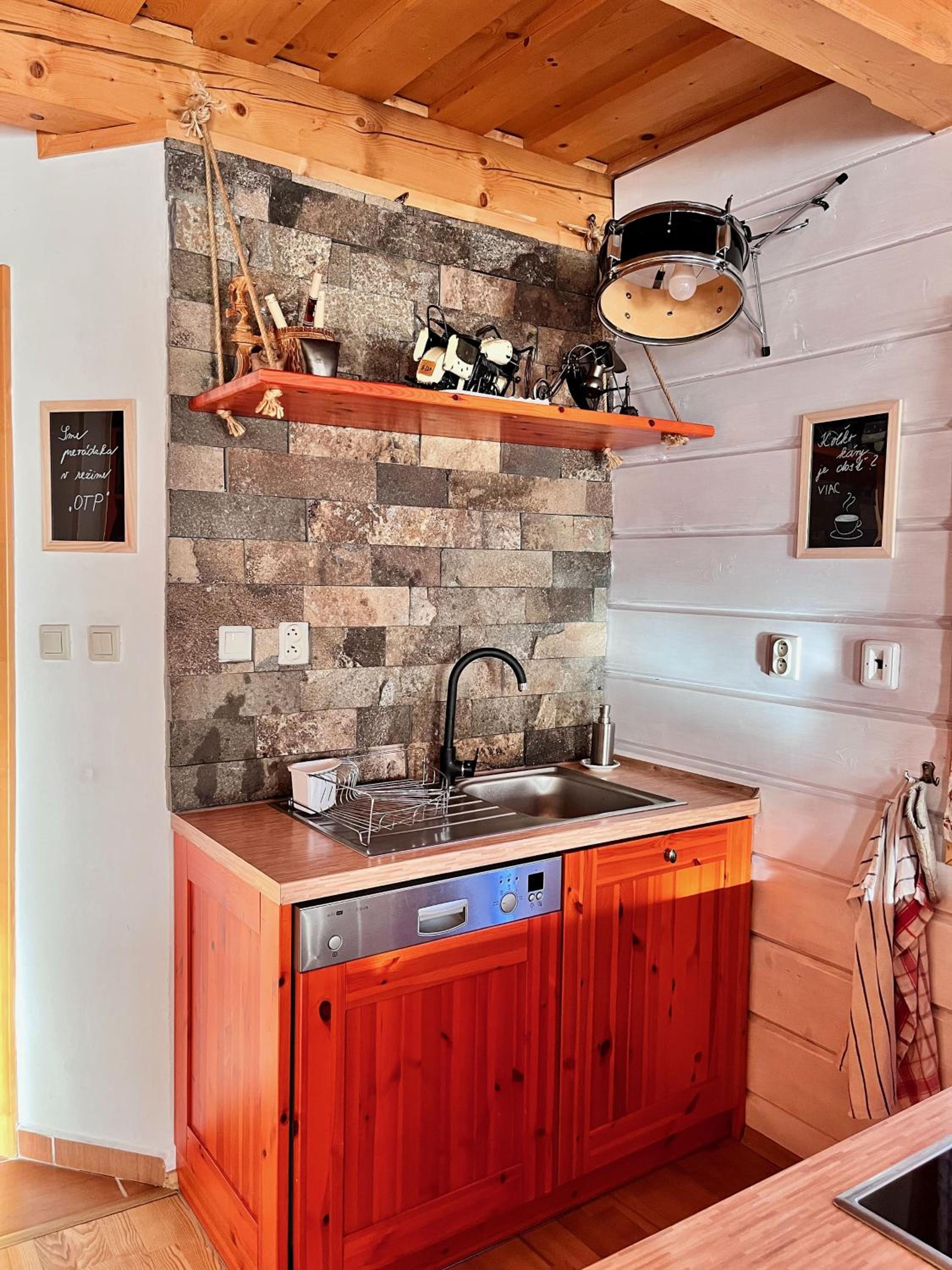 Three-Bedroom Chalet - Photo 14