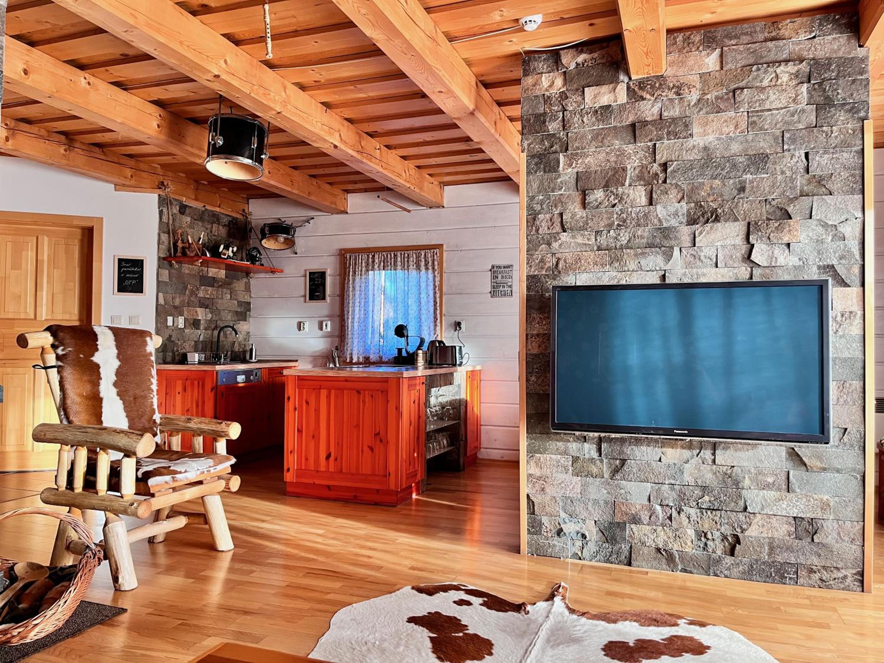 Three-Bedroom Chalet - Photo 16
