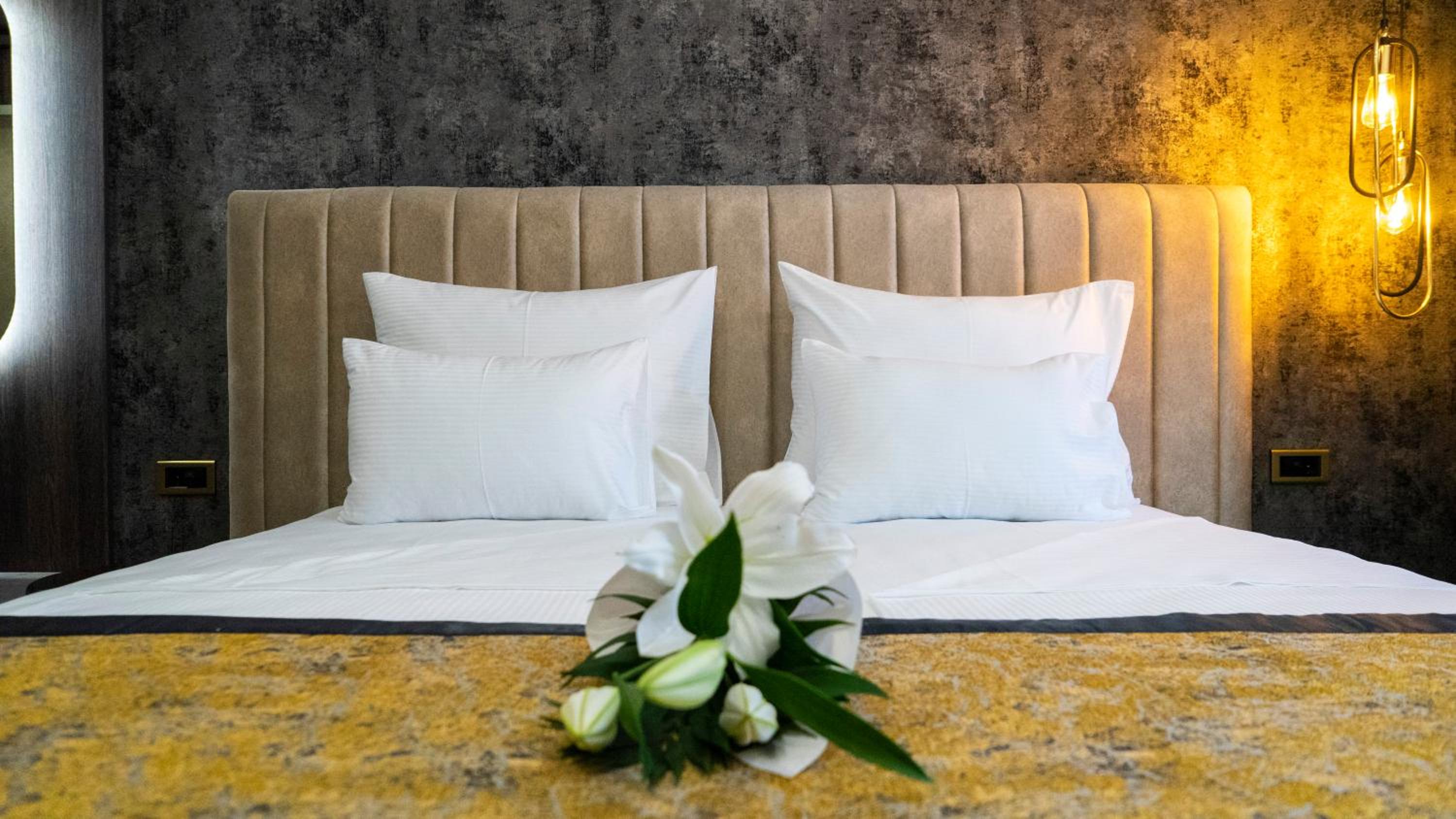 Deluxe Double Room with Extra Bed