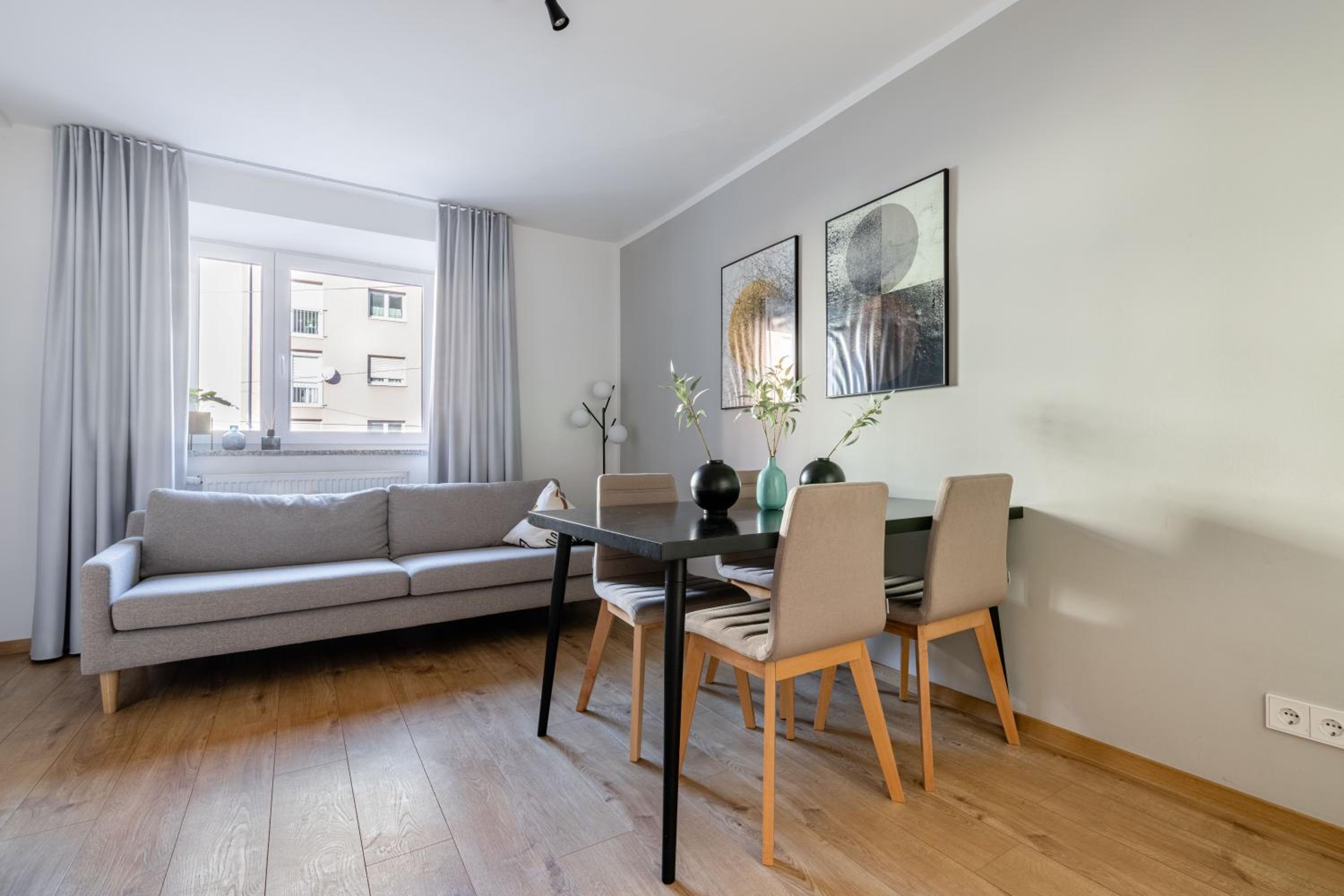 Two-Bedroom Suite - Photo 8