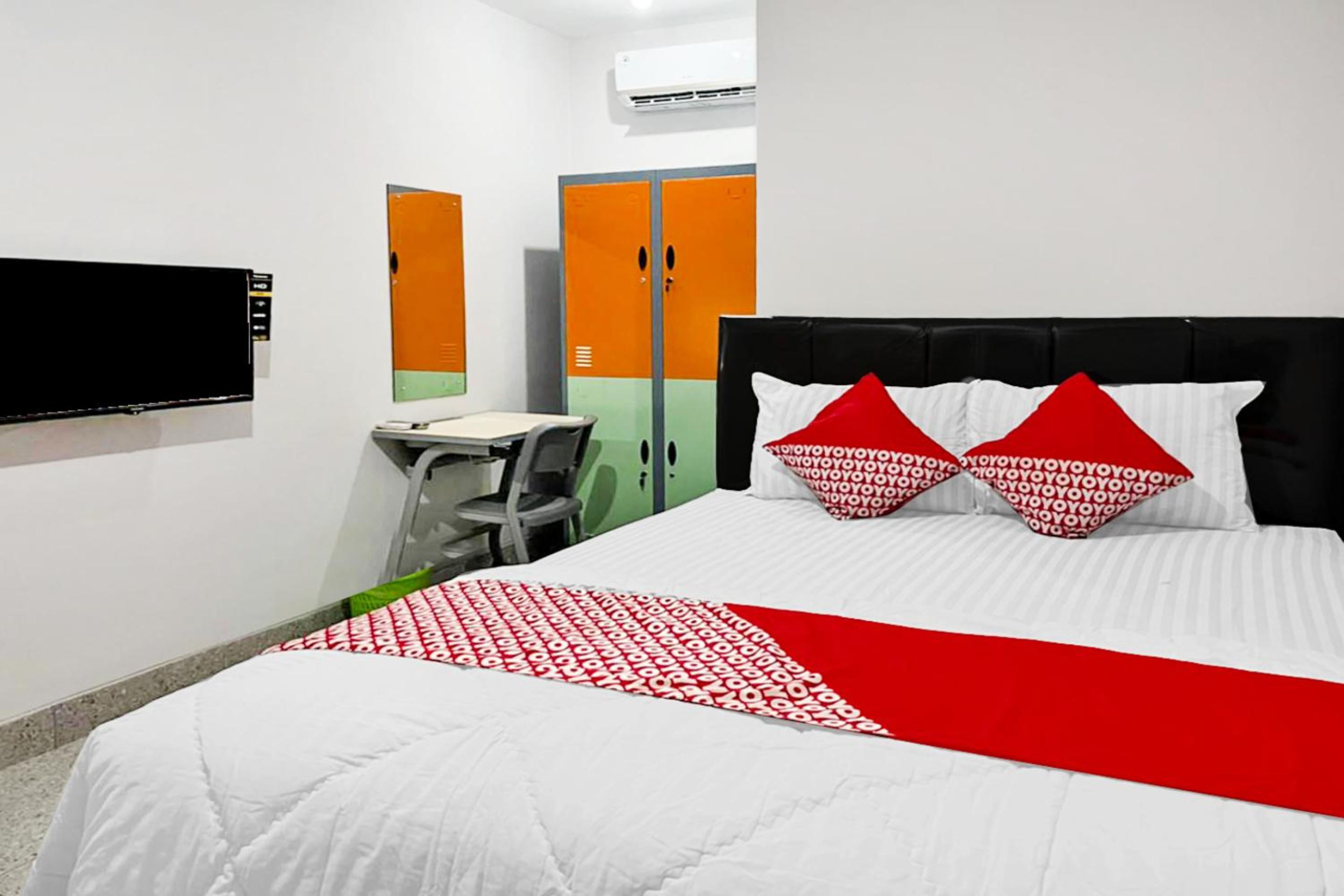 Standard Double Room - Photo 2