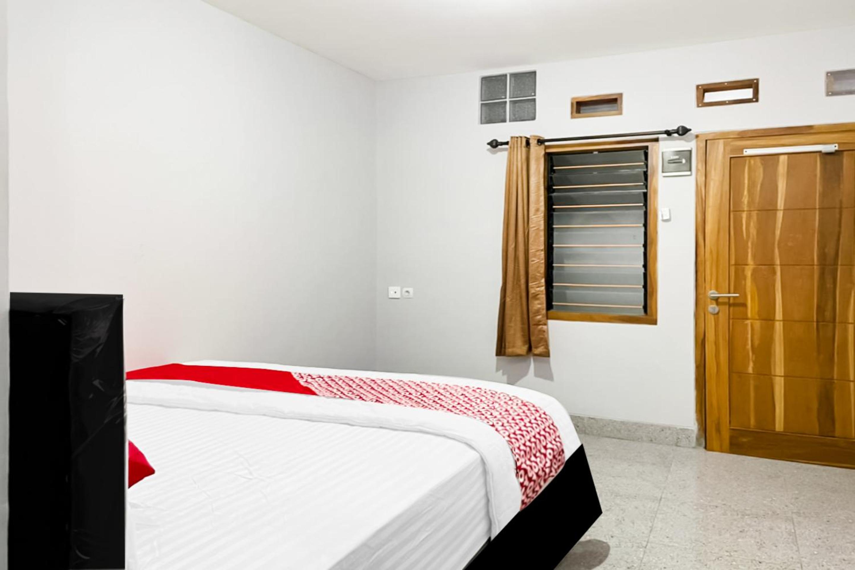 Standard Double Room - Photo 5