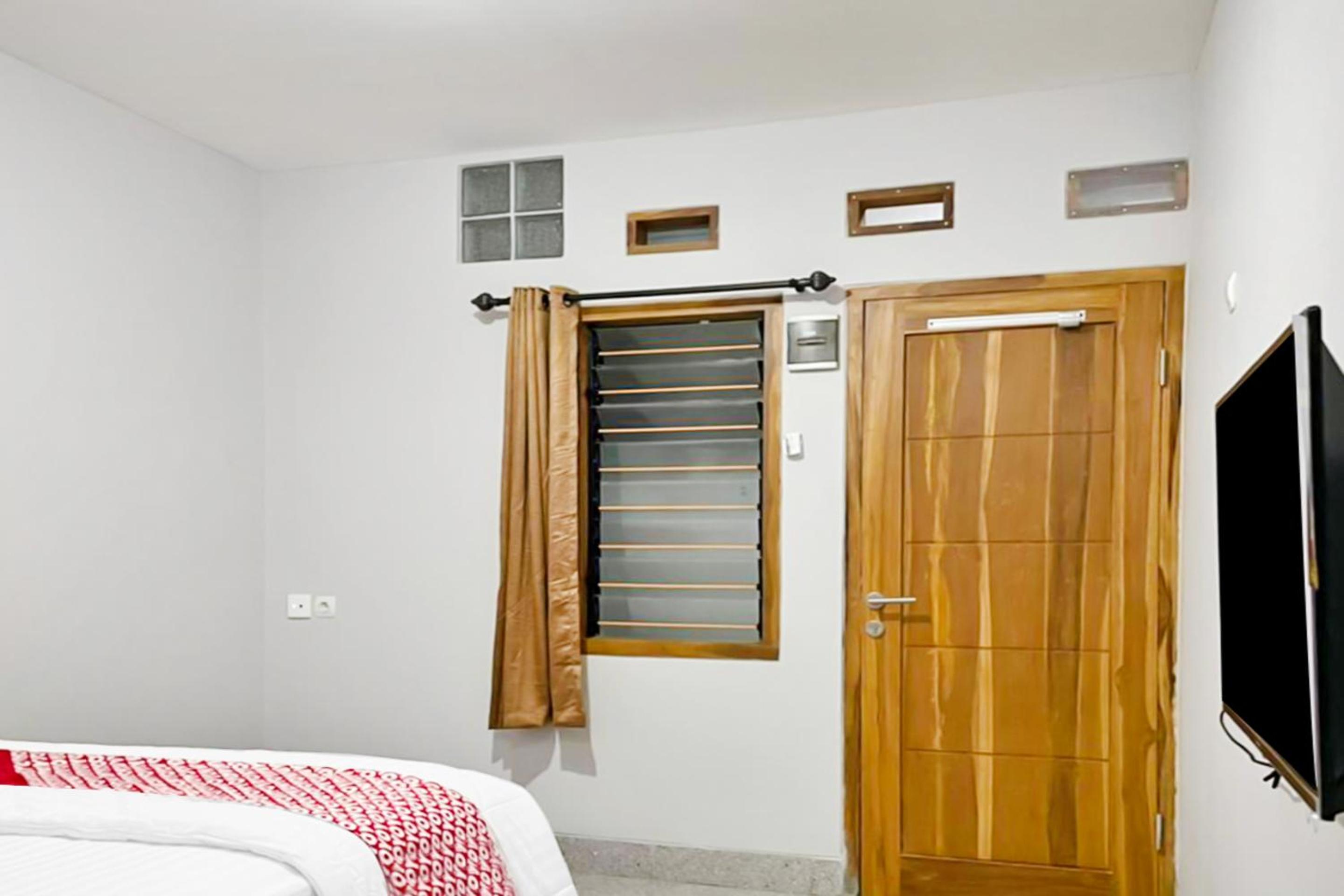Standard Double Room - Photo 7