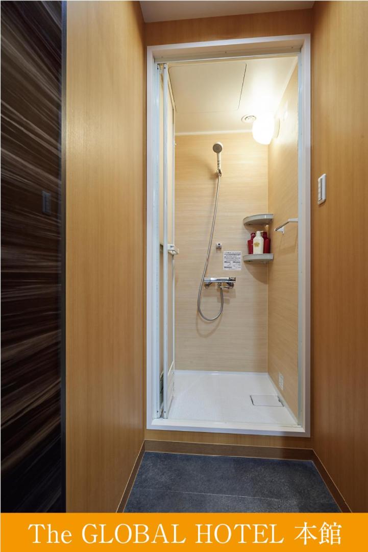 2 Capsule Rooms with Shared Bathroom - Photo 5