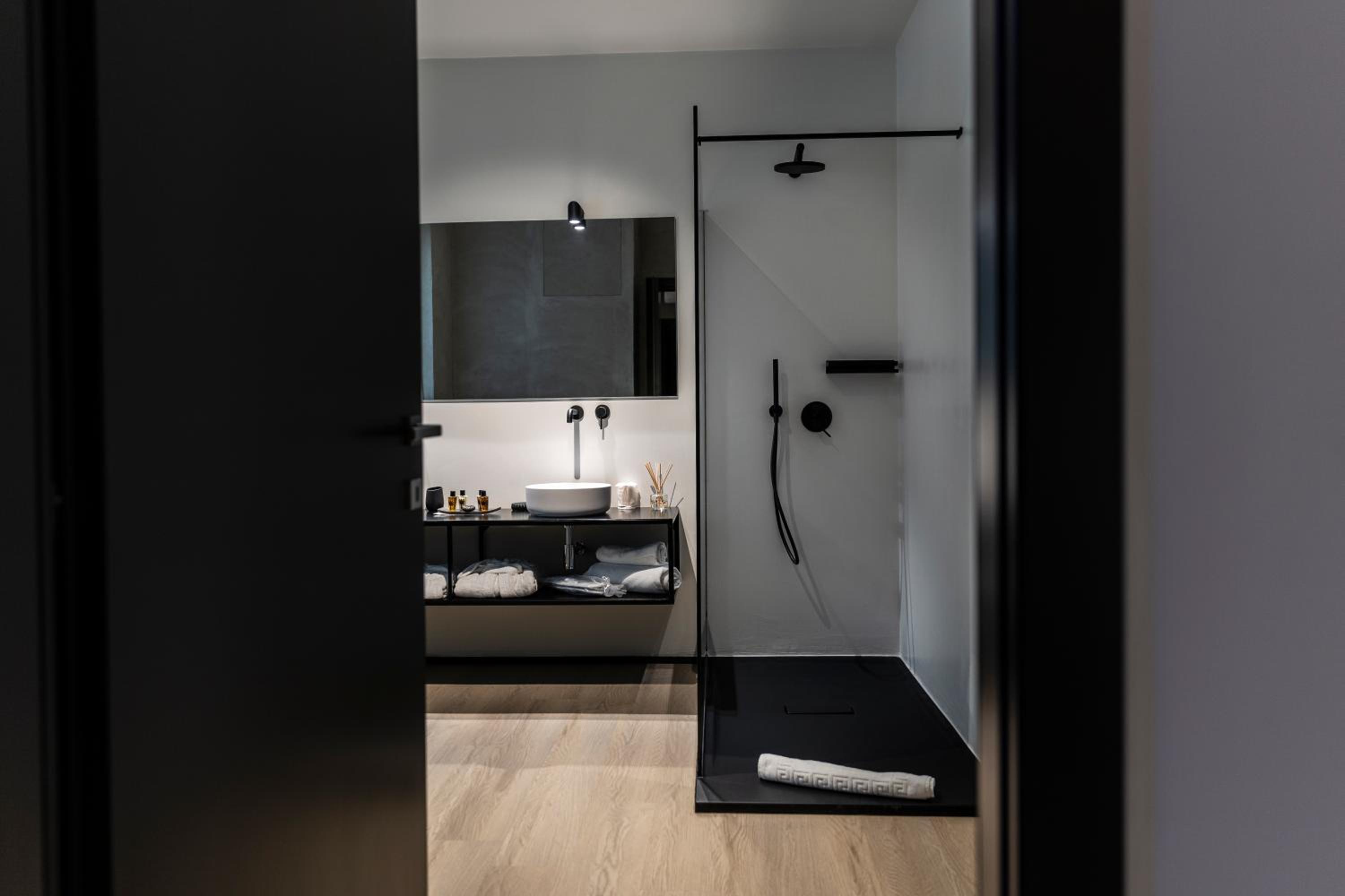 Junior Suite with Sauna - Photo 13