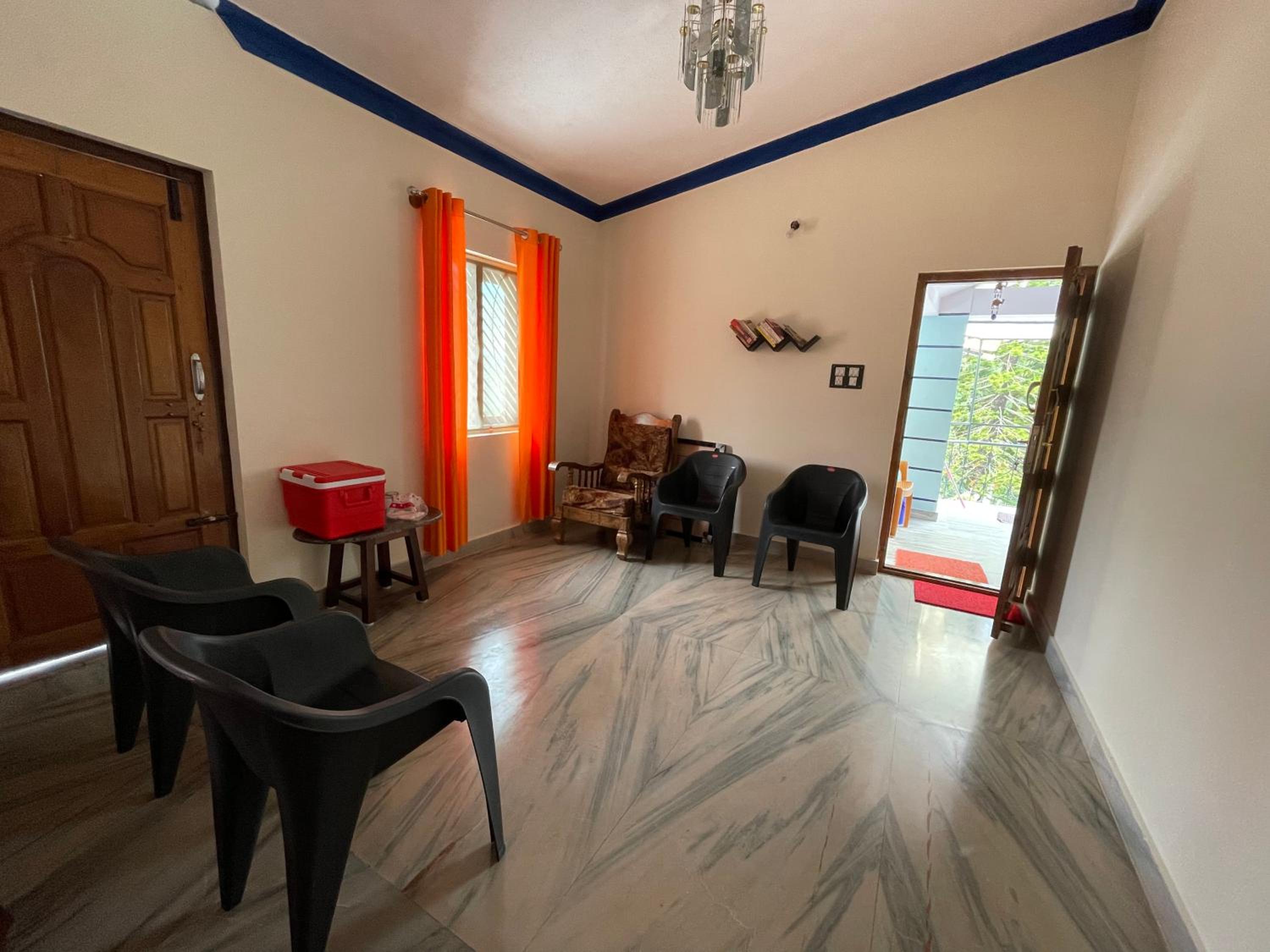 Deluxe Double Room (2 Adults + 1 Child) photo 1